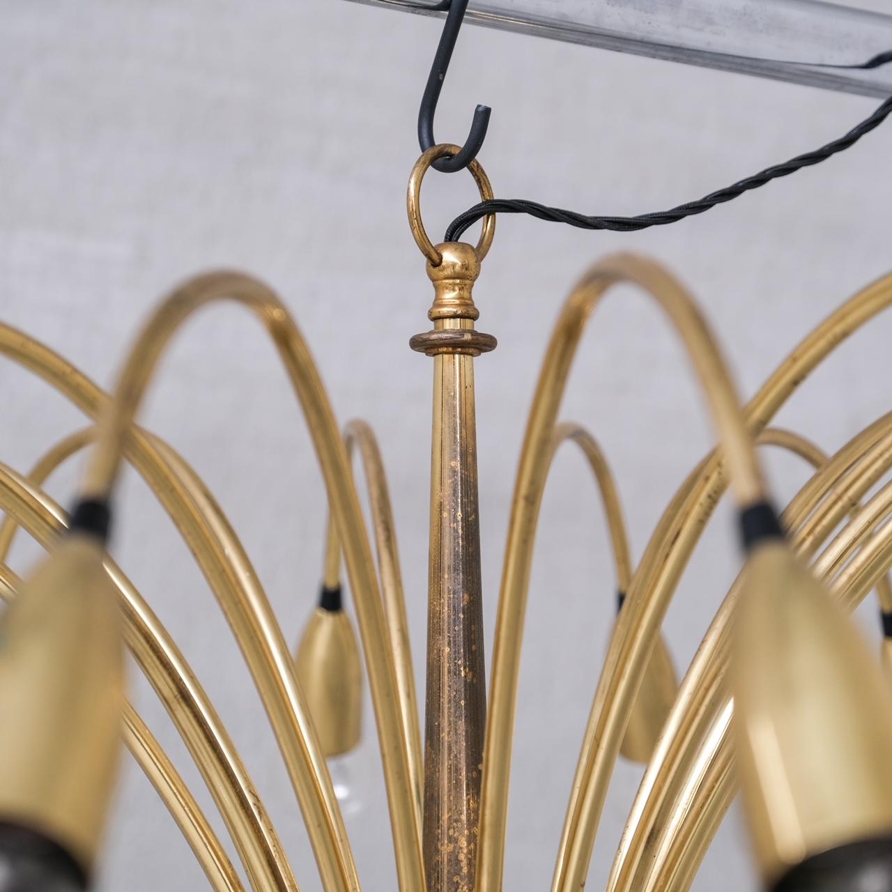 Large Brass 18 Arm Mid-Century Italian Chandelier Light For Sale 1