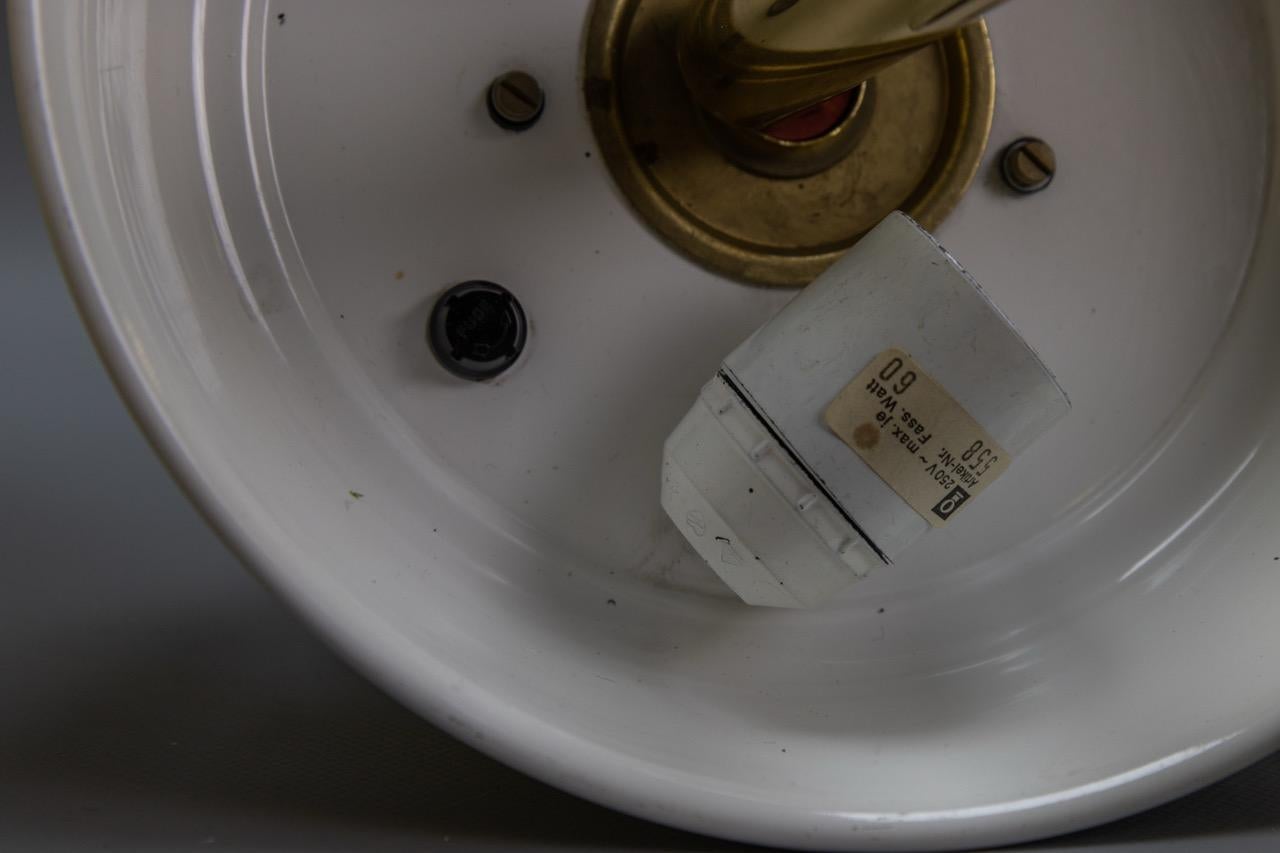 Lampada a sospensione a cinque luci con paralume in ottone e tessuto di grandi dimensioni e altezza regolabile in vendita 11