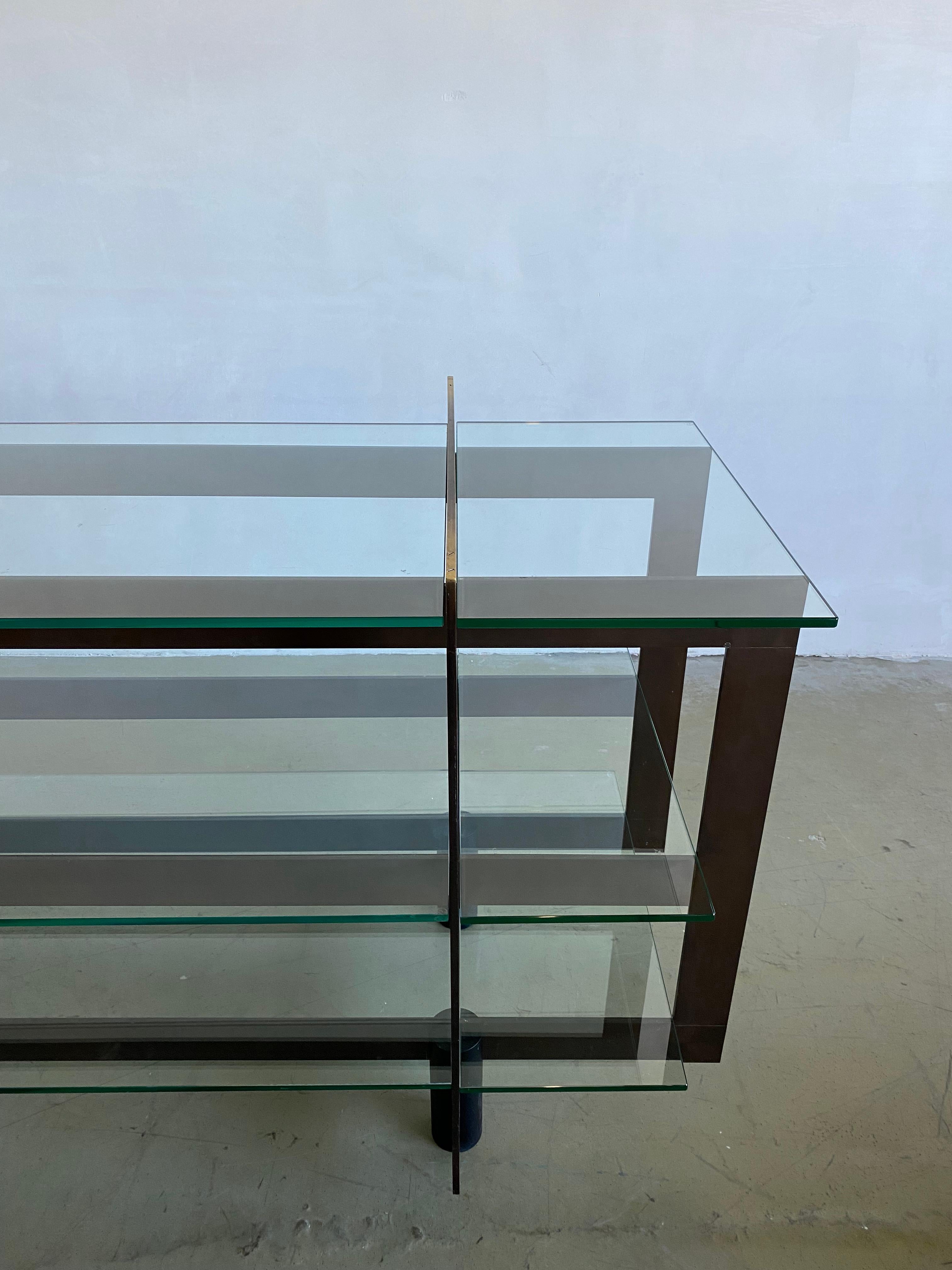Large Brass and Glass Architectural Console or Presentation Table In Good Condition For Sale In Maastricht, NL