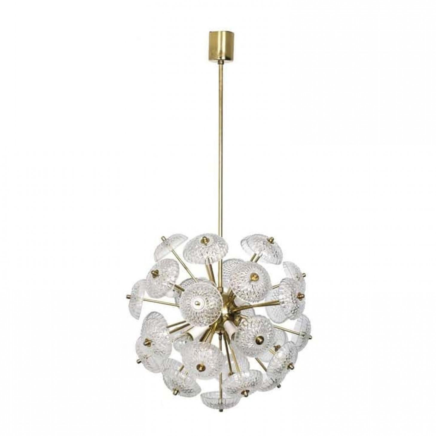 Large Brass and Glass Sputnik in the Style of Emil Stejnar, 1960 In Good Condition For Sale In Rijssen, NL