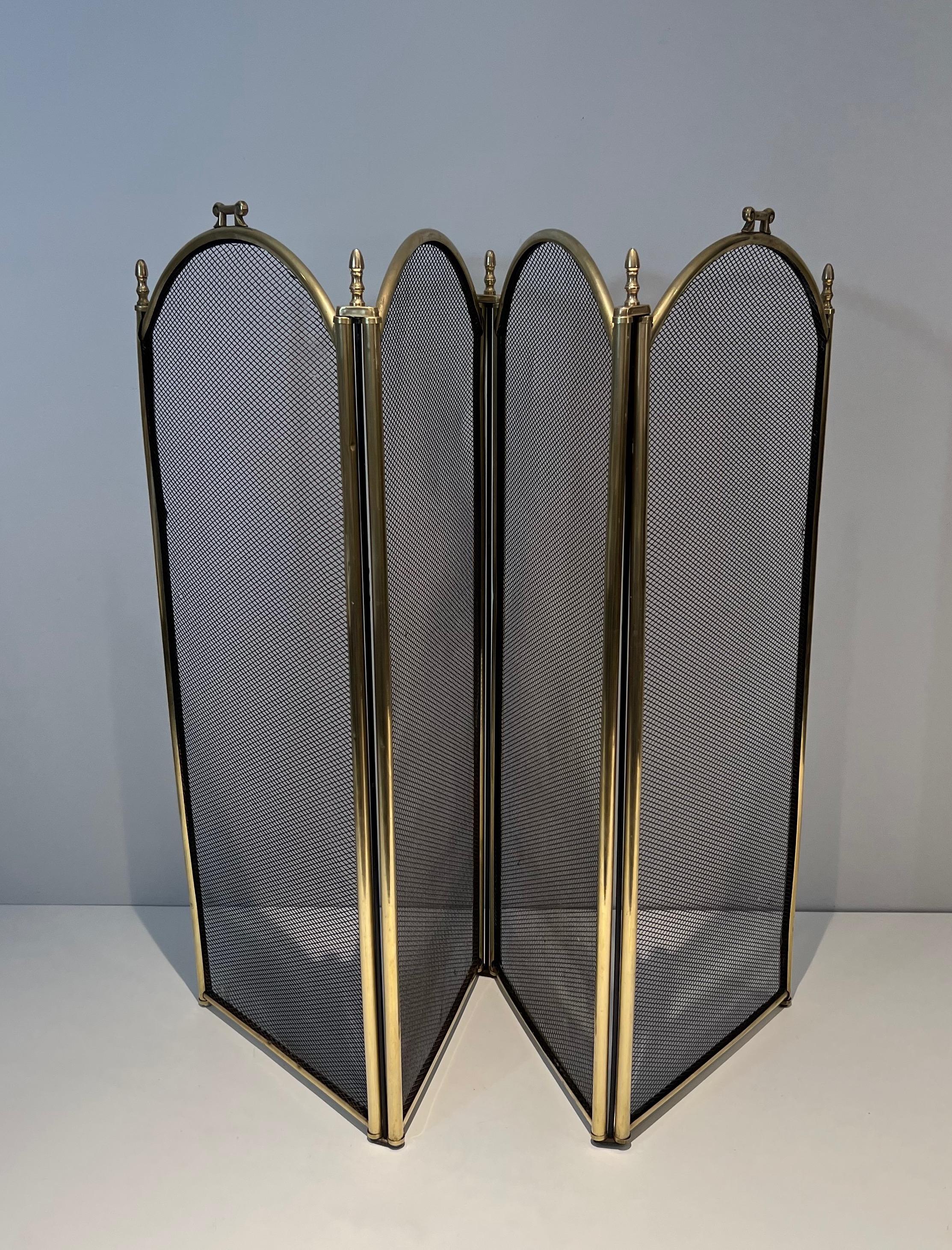 Late 20th Century Large brass and Grilling Fireplace Screen