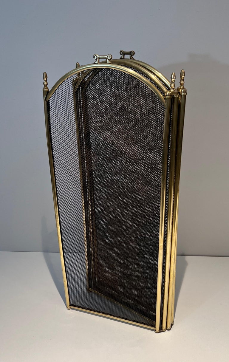 Large brass and Grilling Fireplace Screen For Sale at 1stDibs