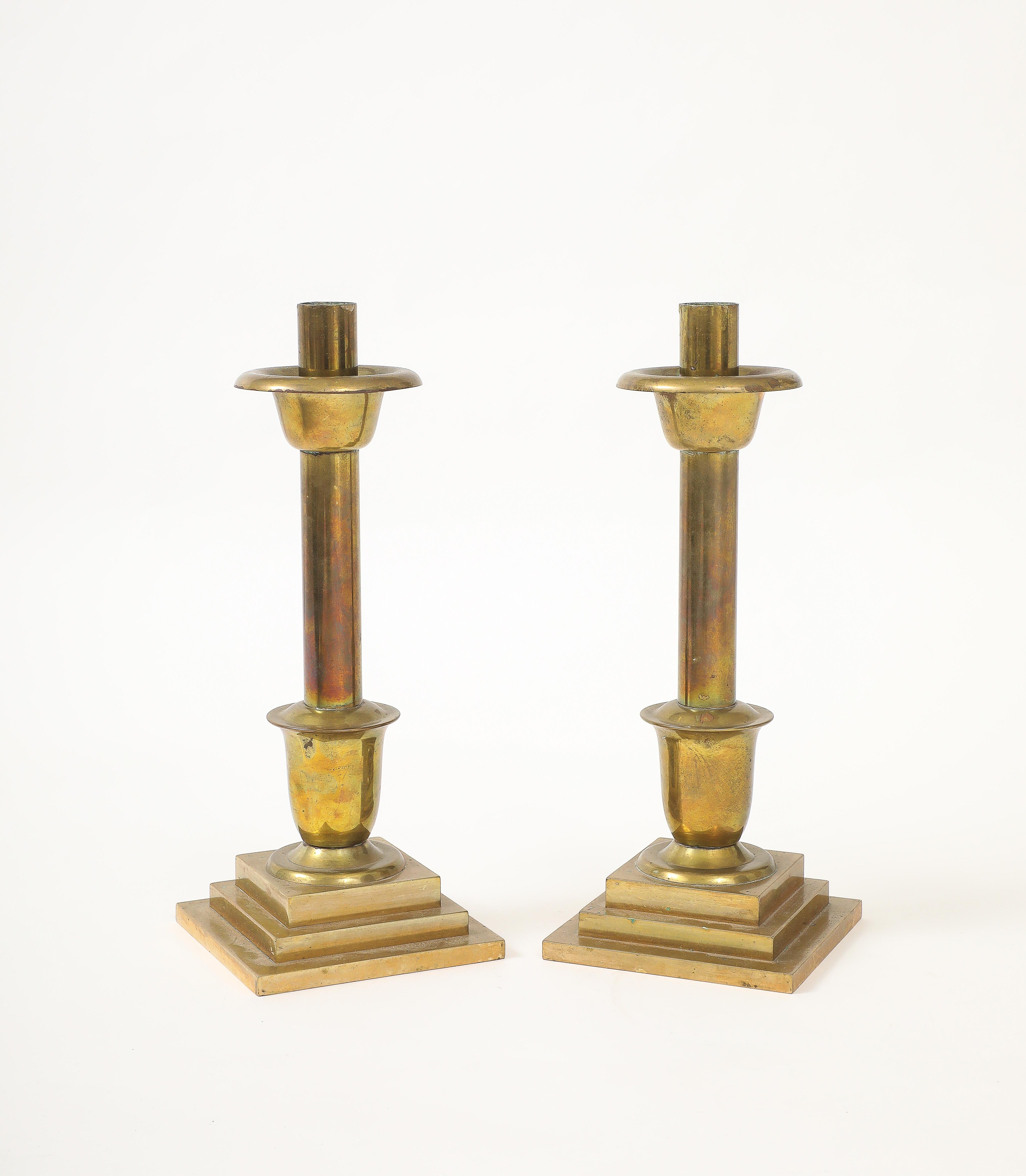 XX secolo Grandi candelabri Art Deco in ottone in vendita