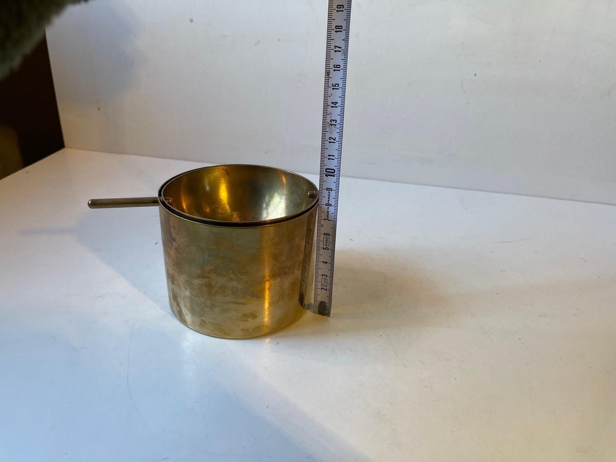 Large Brass Ashtray Cylinda-Line by Arne Jacobsen for Stelton, 1960s For Sale 1
