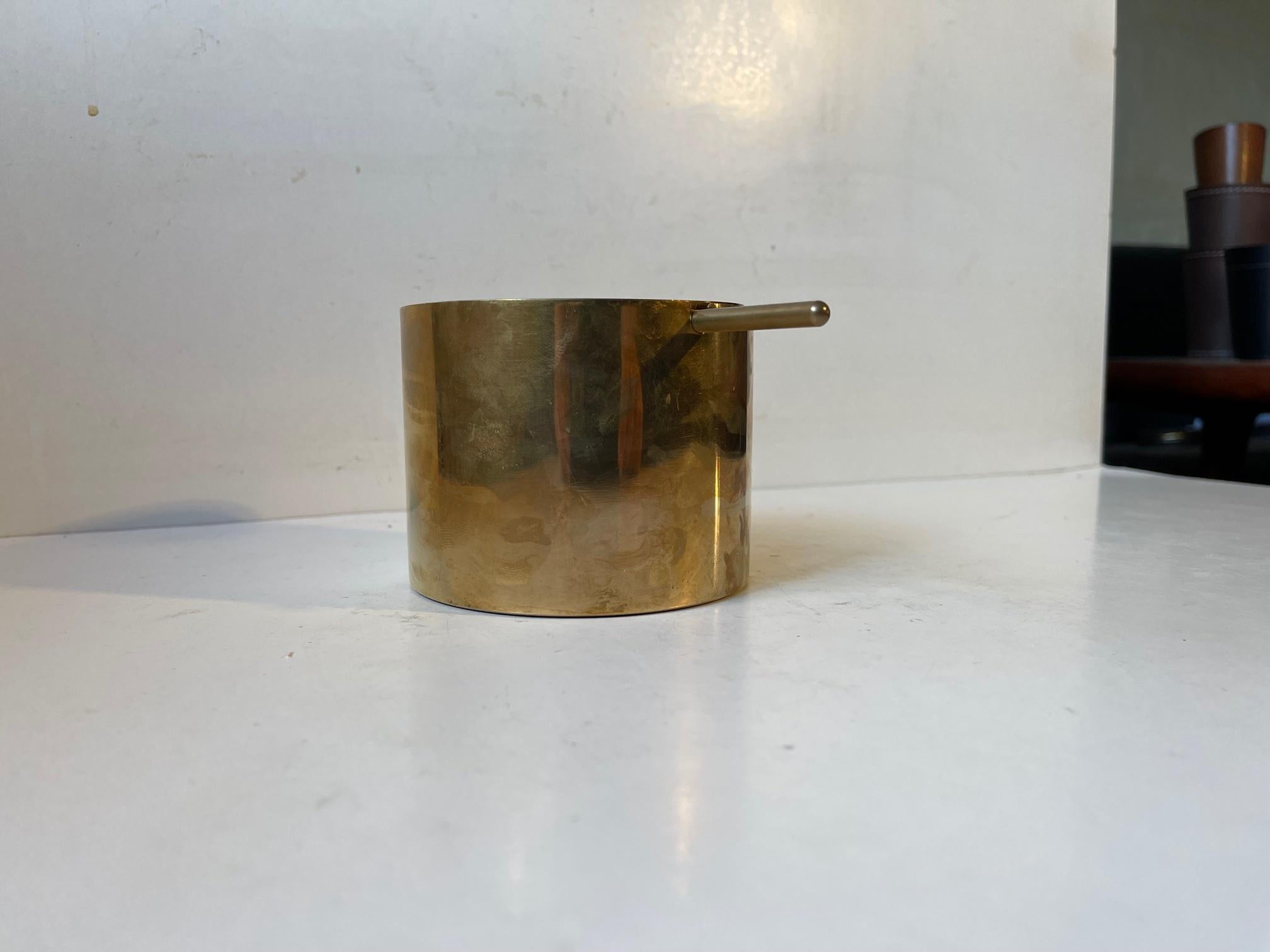 Large Brass Ashtray Cylinda-Line by Arne Jacobsen for Stelton, 1960s For Sale 2