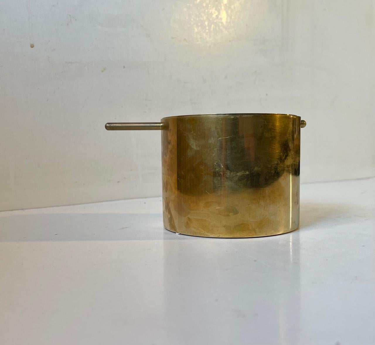 Large Brass Ashtray Cylinda-Line by Arne Jacobsen for Stelton, 1960s For Sale 1