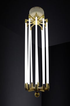 Grand lustre Bauhaus en laiton de Kaiser and Co, Allemagne, vers les années 1940