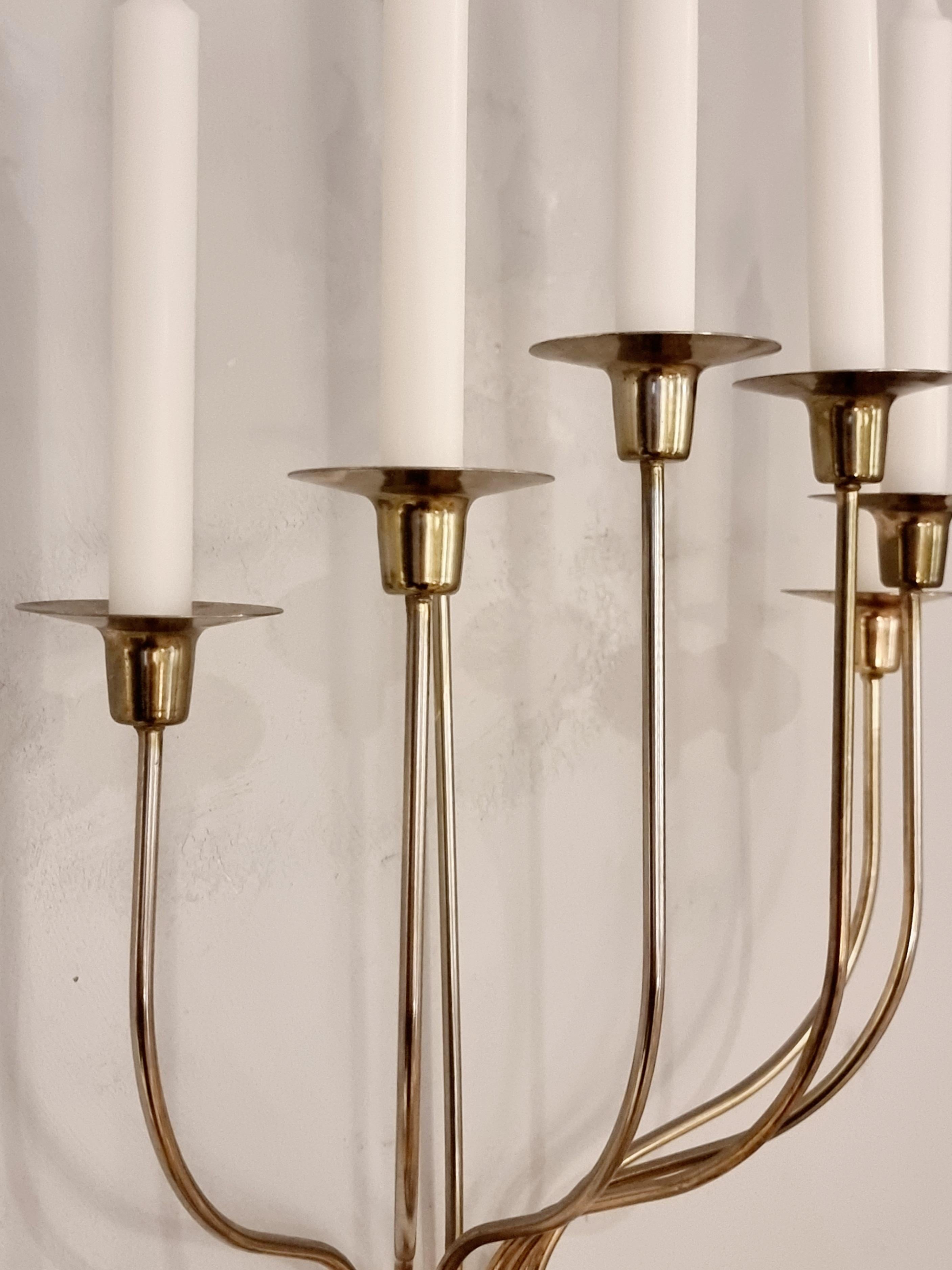 Mid-Century Modern Large Brass Candle Sconce, in the manner of Tommi Parzinger, Hollywood Regency For Sale