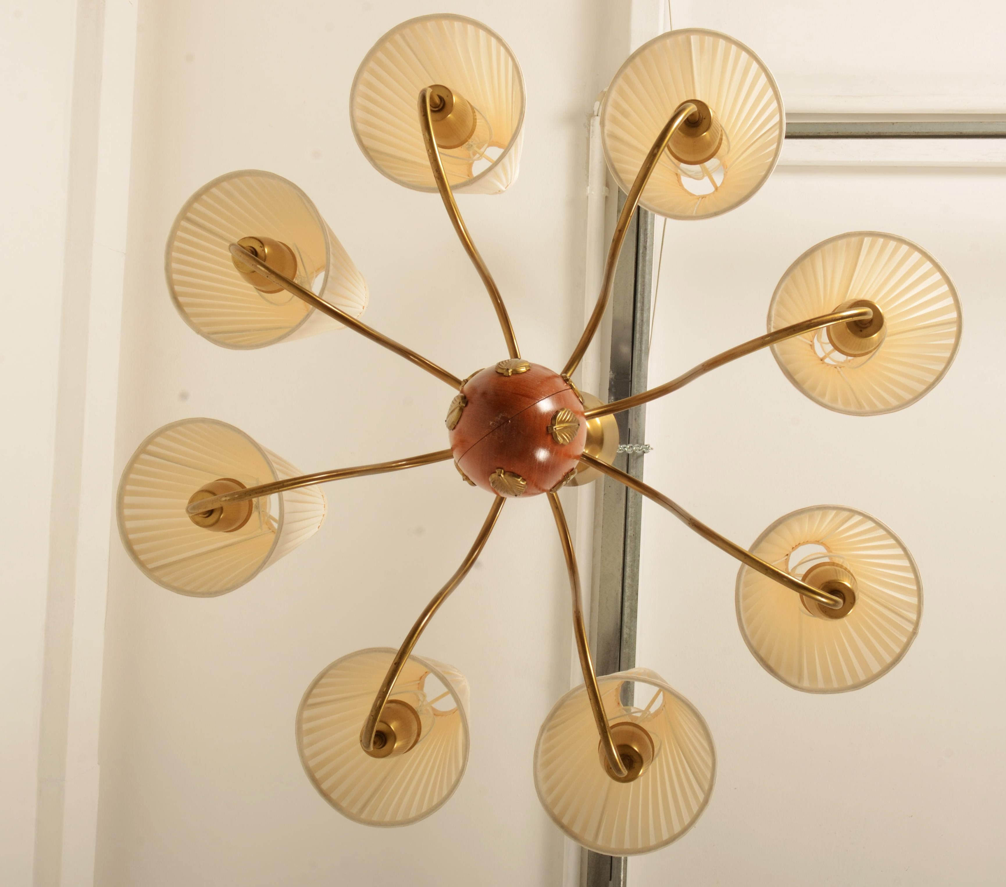 Grande lampadario in ottone di Hans Bergström, Ateljé Lyktan in vendita 5