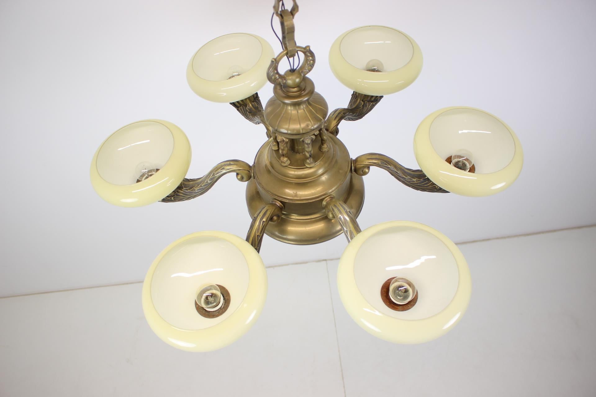 Large Brass Chandelier, circa 1900 For Sale 3