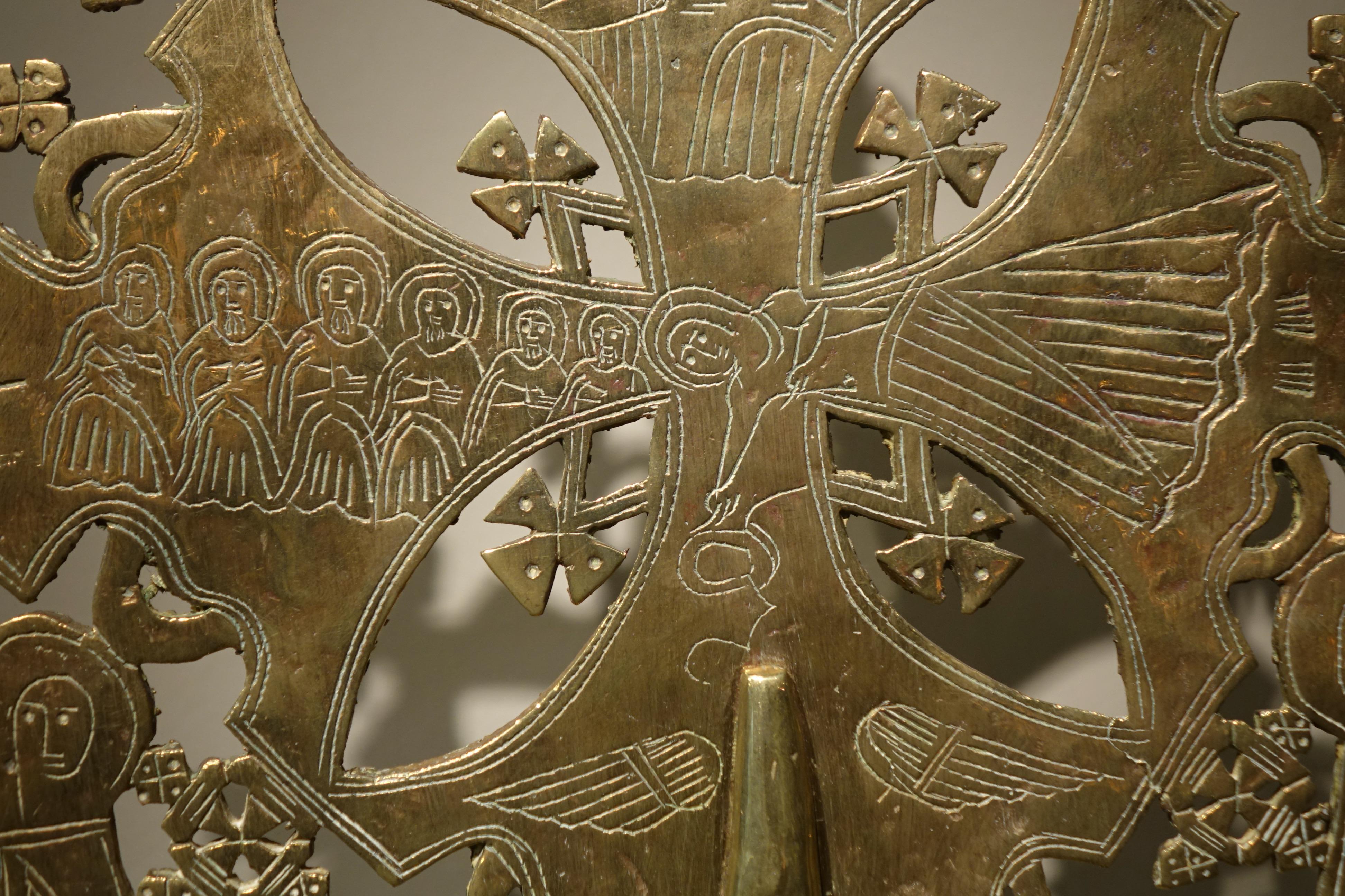 Large brass Coptic cross, Ethiopia, late 18th Century In Good Condition In PARIS, FR