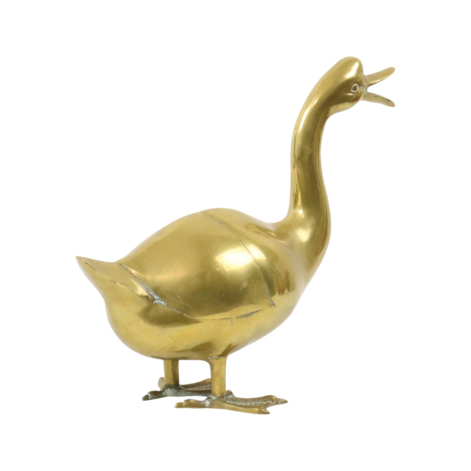 Fine XX secolo Grande scultura di anatra in ottone, statua degli anni Settanta, 34 cm in vendita