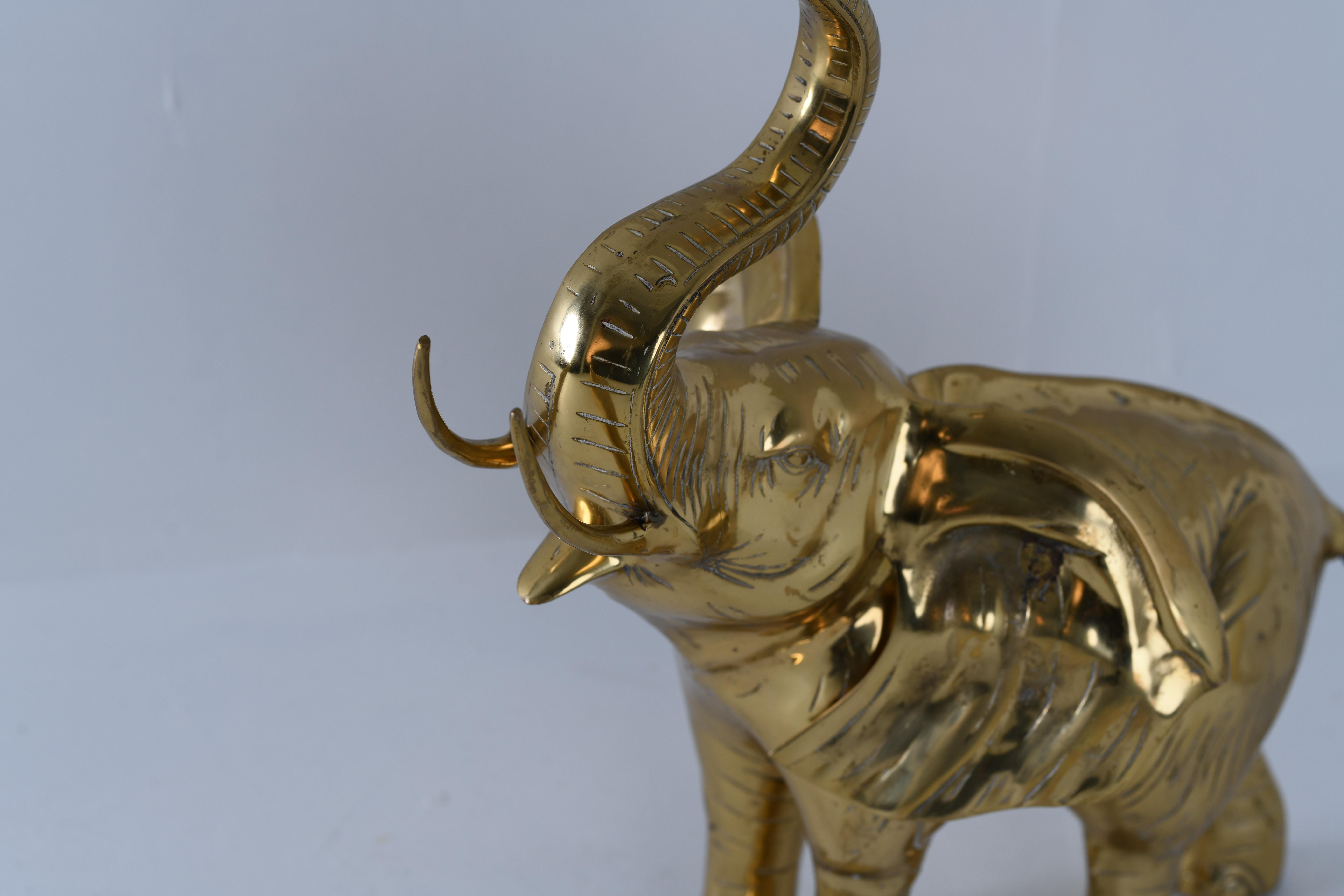 20th Century Large Brass Elephant Hollywood Regency, 1970s For Sale