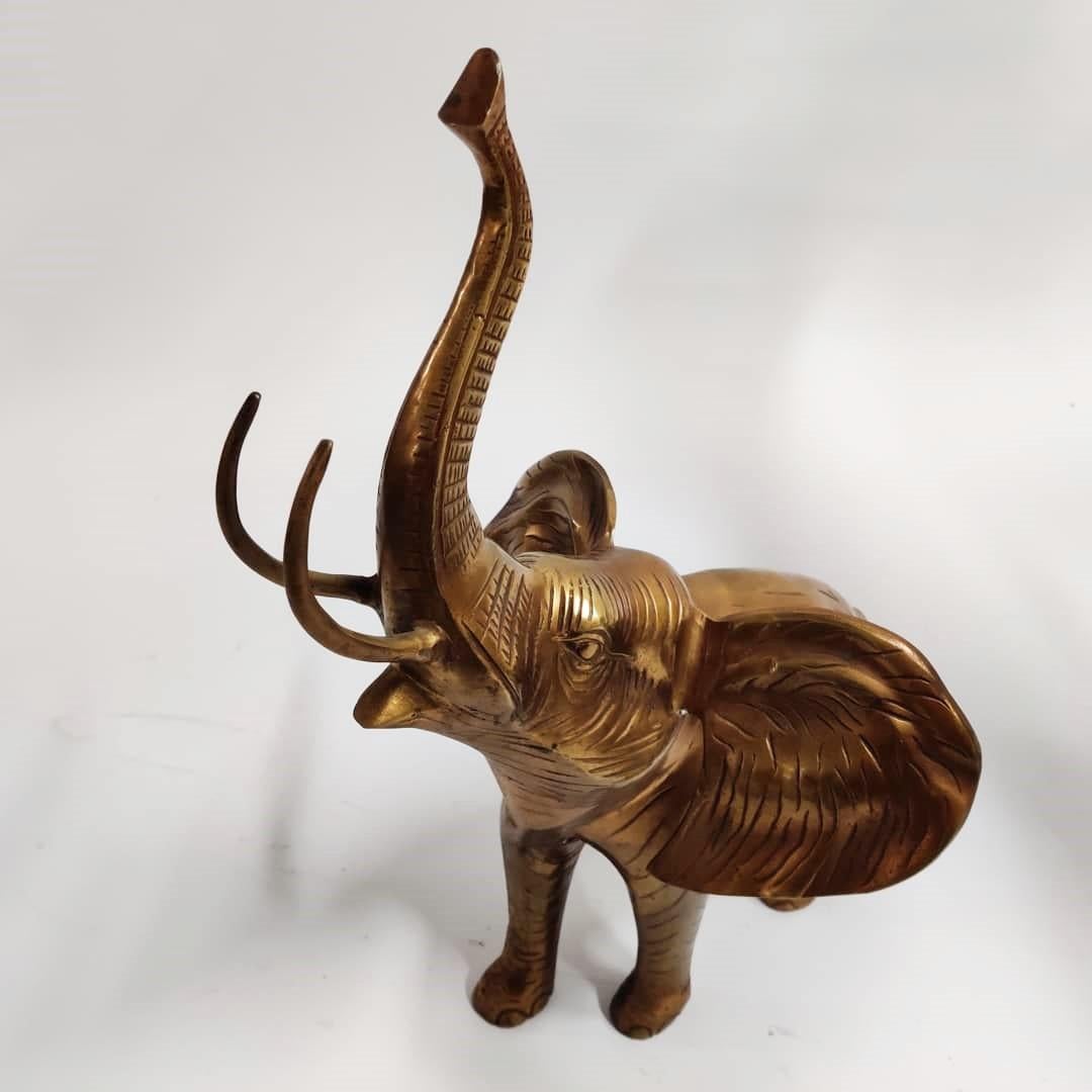 Large Brass Elephant Sculpture, 1970s 9