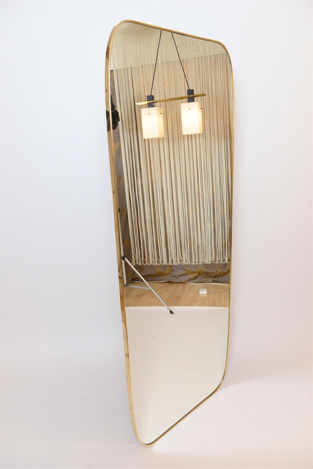specchio cornice ottone