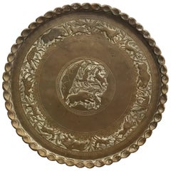 Großes Messing gehämmertes marokkanisches Tablett Wandskulptur Kunst