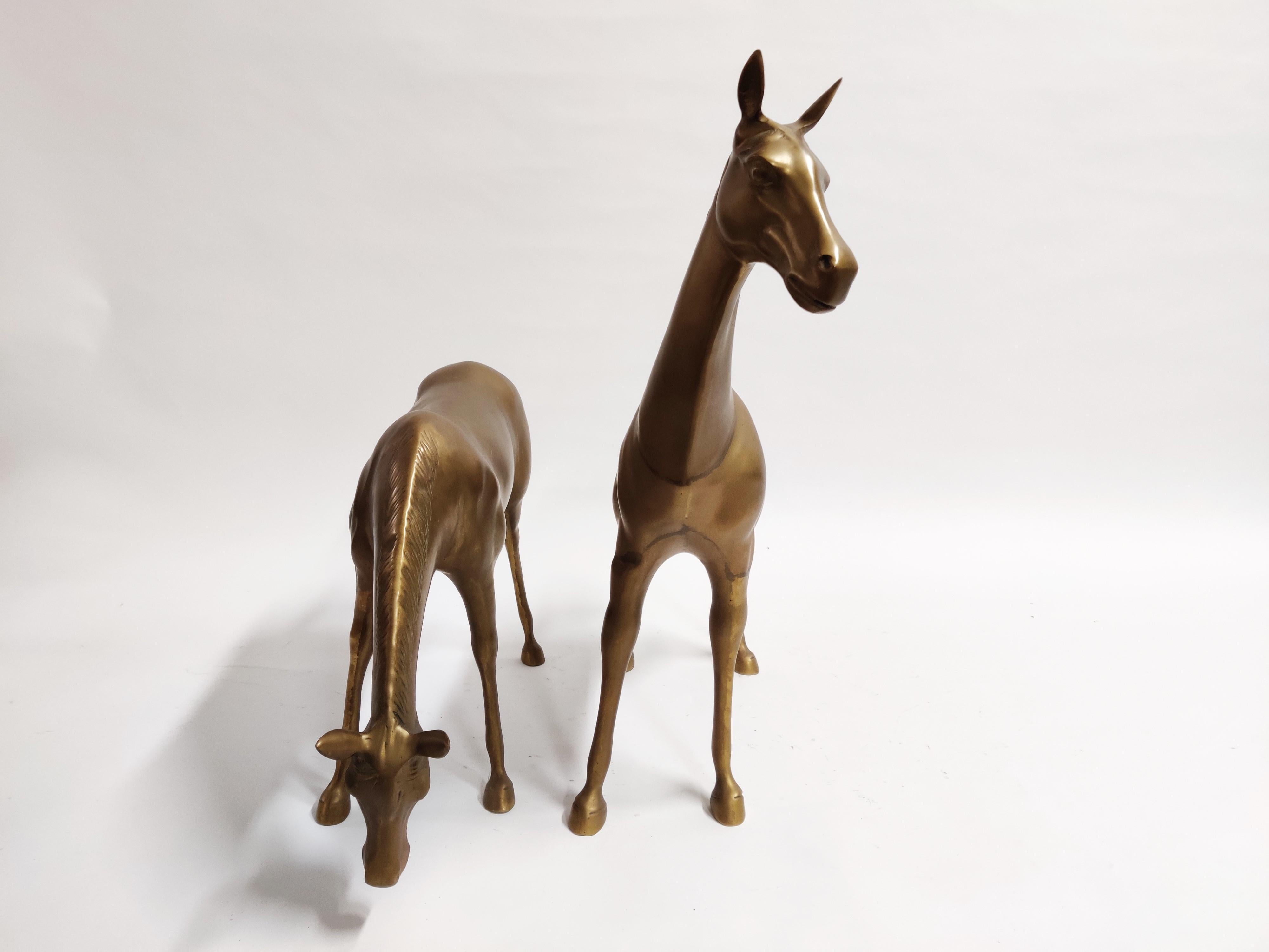 Beautiful pair of brass horse sculptures.

Lovely natural position.

Good condition, slight patina.

1970s, Belgium

Good condition.

Dimensions:

Large
Height 71cm/27.95