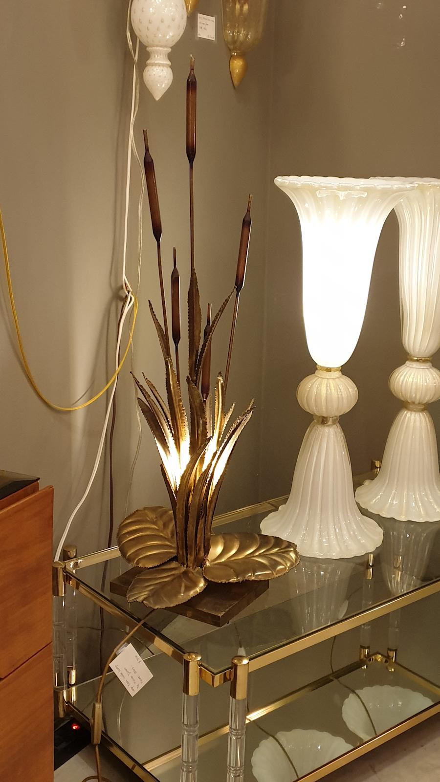 Mid-Century Brass Leaf Bouquet Table Lamp by Maison Jansen  7
