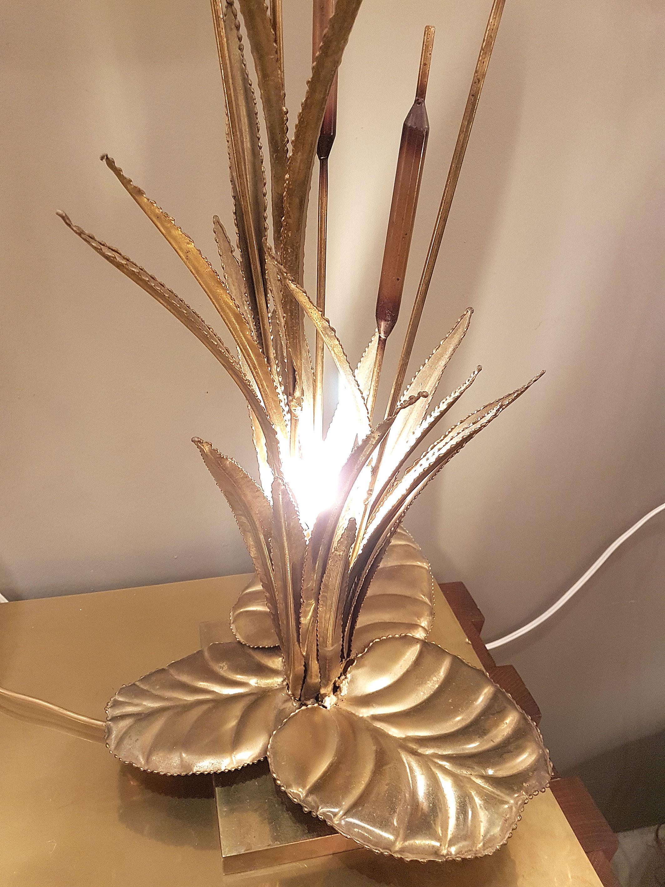 Mid-Century Brass Leaf Bouquet Table Lamp by Maison Jansen  4