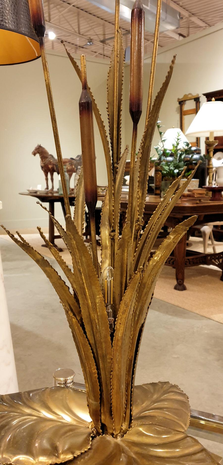 French Mid-Century Brass Leaf Bouquet Table Lamp by Maison Jansen 