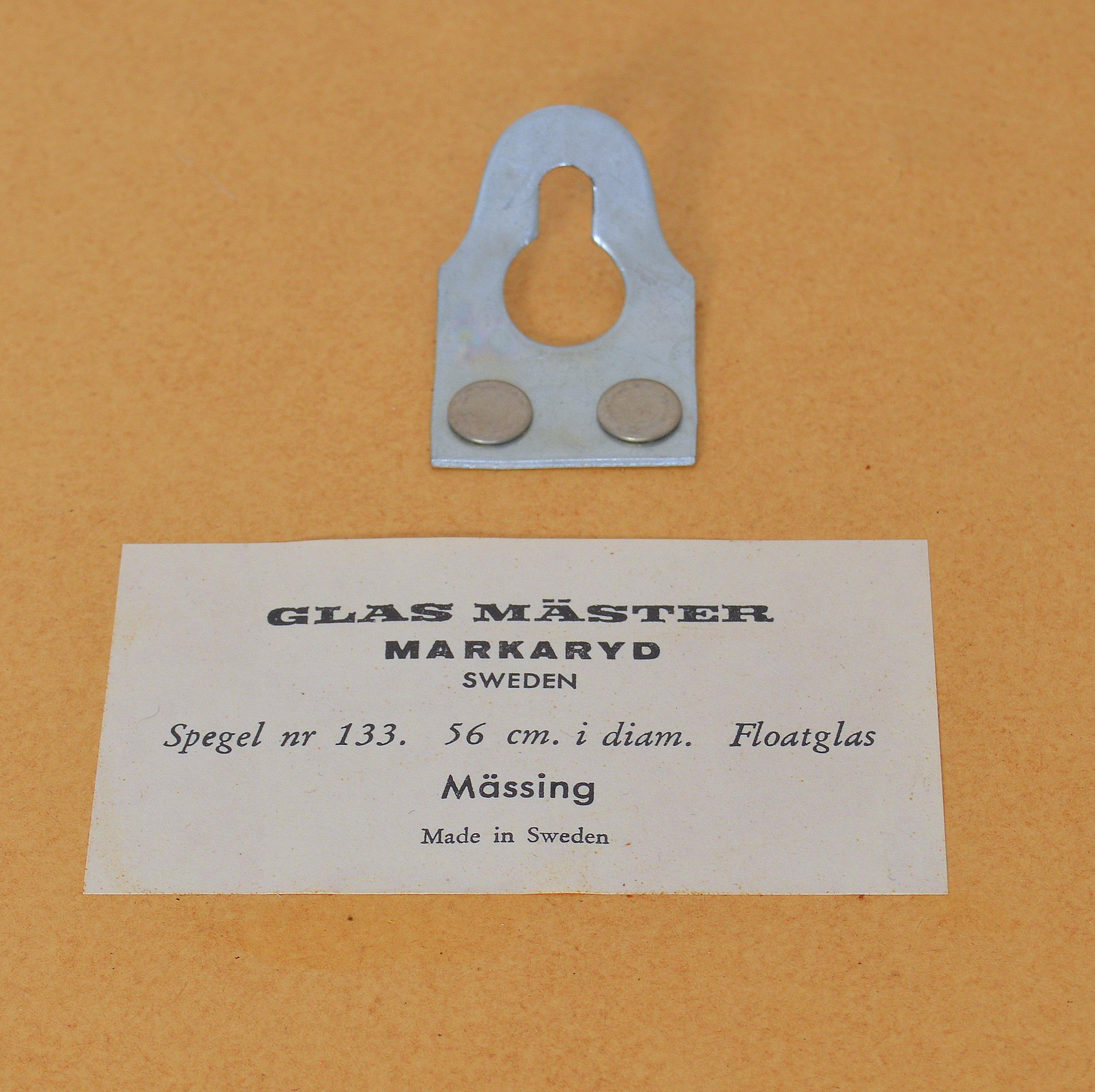 Laiton Grand miroir en laiton par Glasmäster à Markaryd, Suède, années 1970 en vente