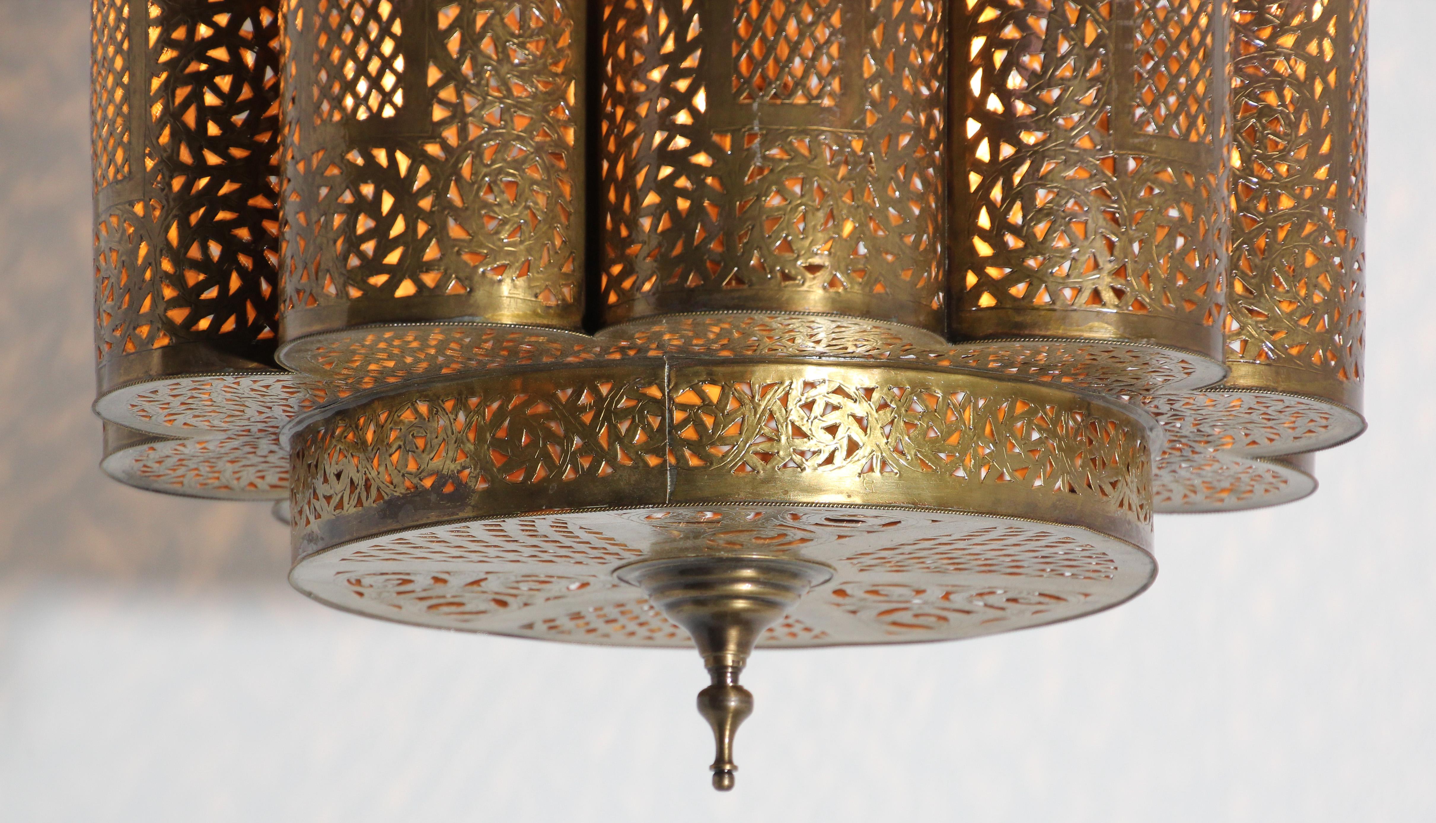 Large Brass Moroccan Chandelier in Alberto Pinto Style 4
