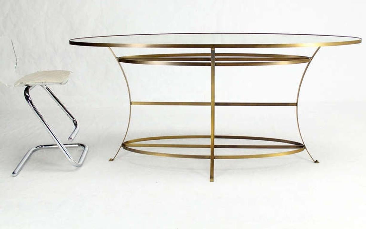 Large Brass Oval Mirrored Top 39