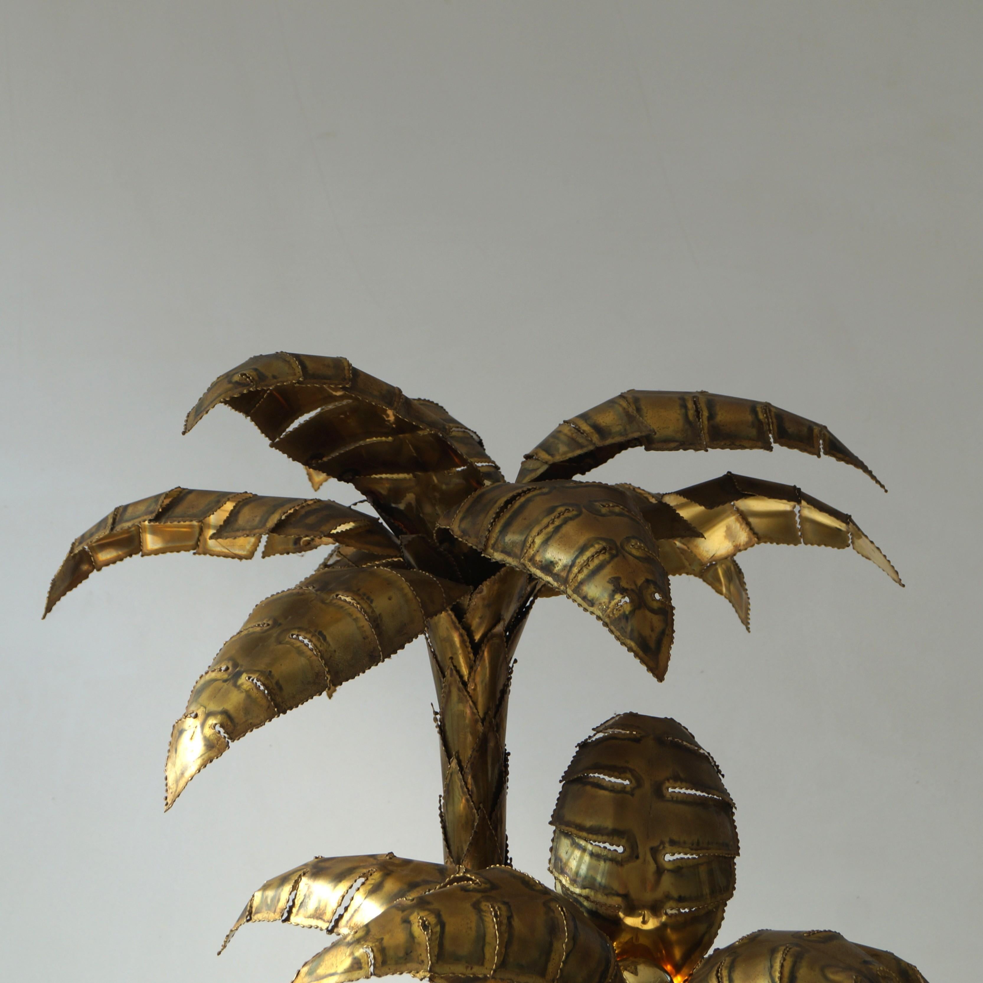 Ottone Grande lampada a forma di palma in ottone per Maison Jansen, anni '70 in vendita