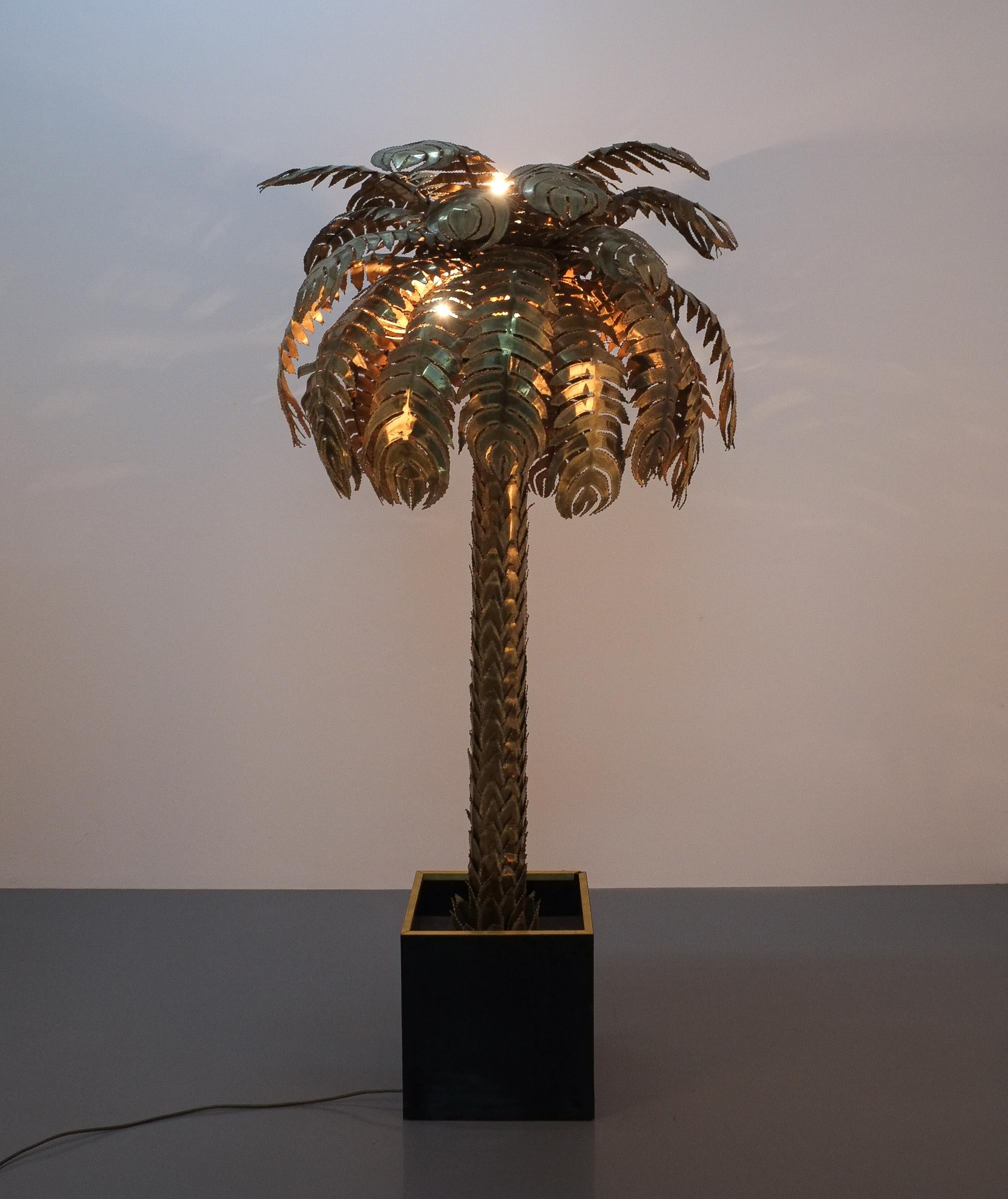 Mid-Century Modern Large Brass Palm Tree Floor Lamp, France, circa 1970