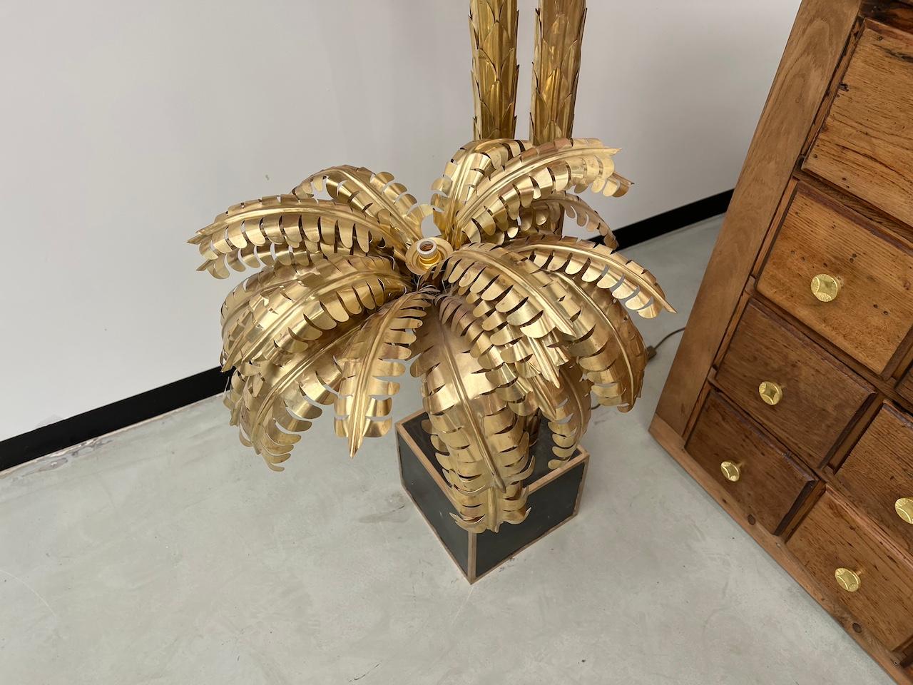 Contemporary Large brass palm tree floor lamp with 3 trunks, DLG Maison Jansen For Sale