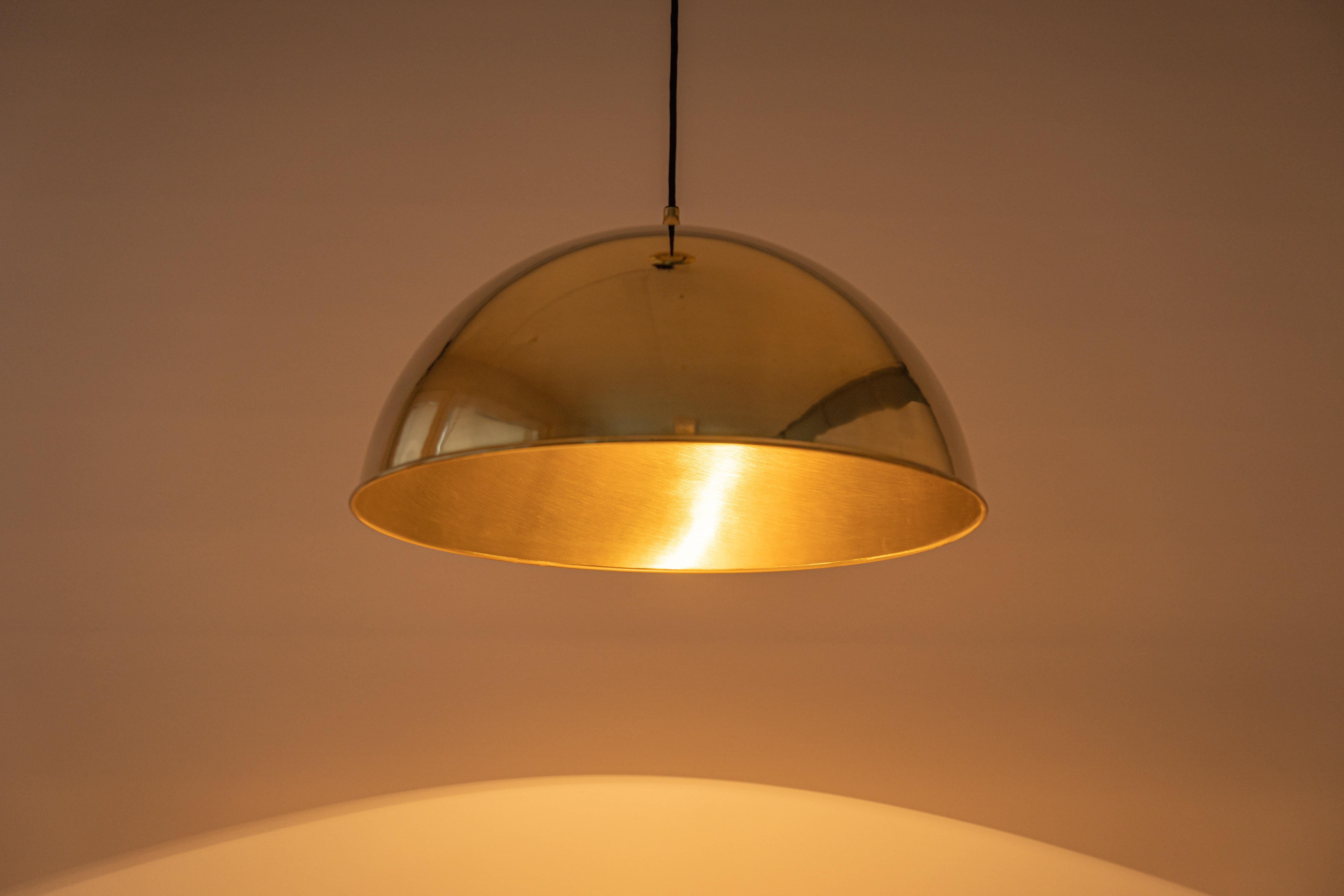 Mid-Century Modern Large Brass Pendant Light by Florian Schulz, Germany For Sale