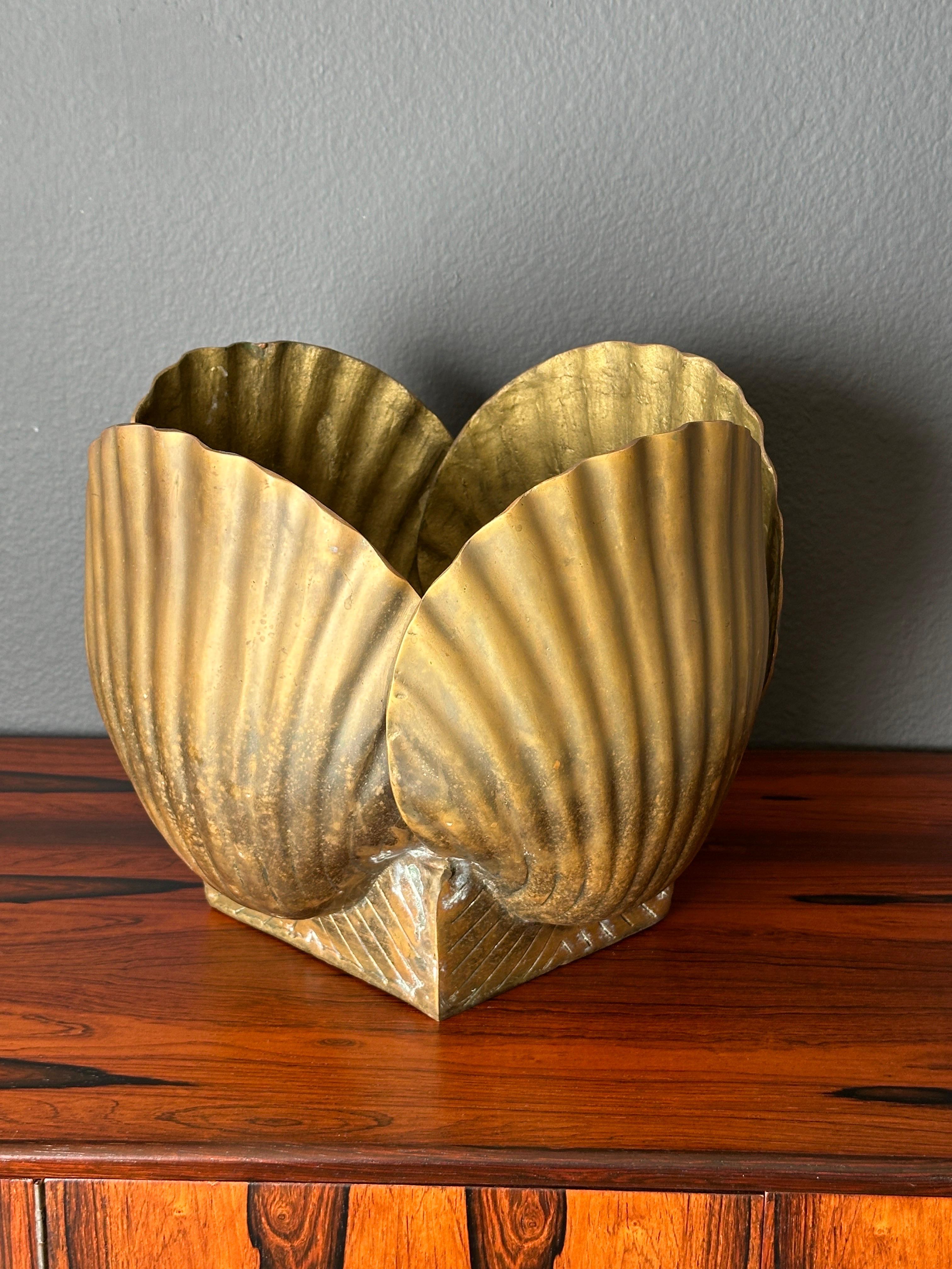 Large Brass Sea Shell Planter 4