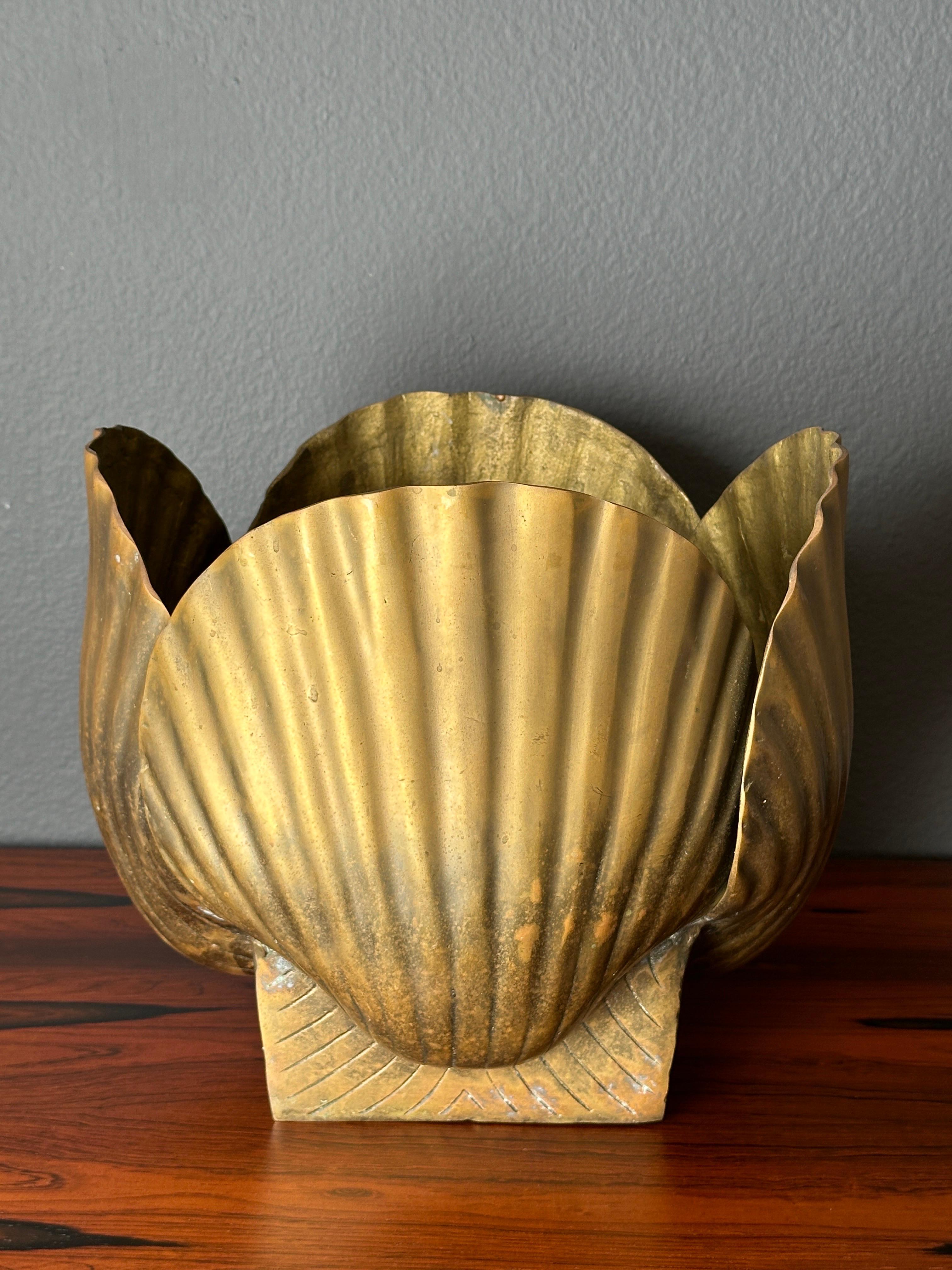 Large Brass Sea Shell Planter 6