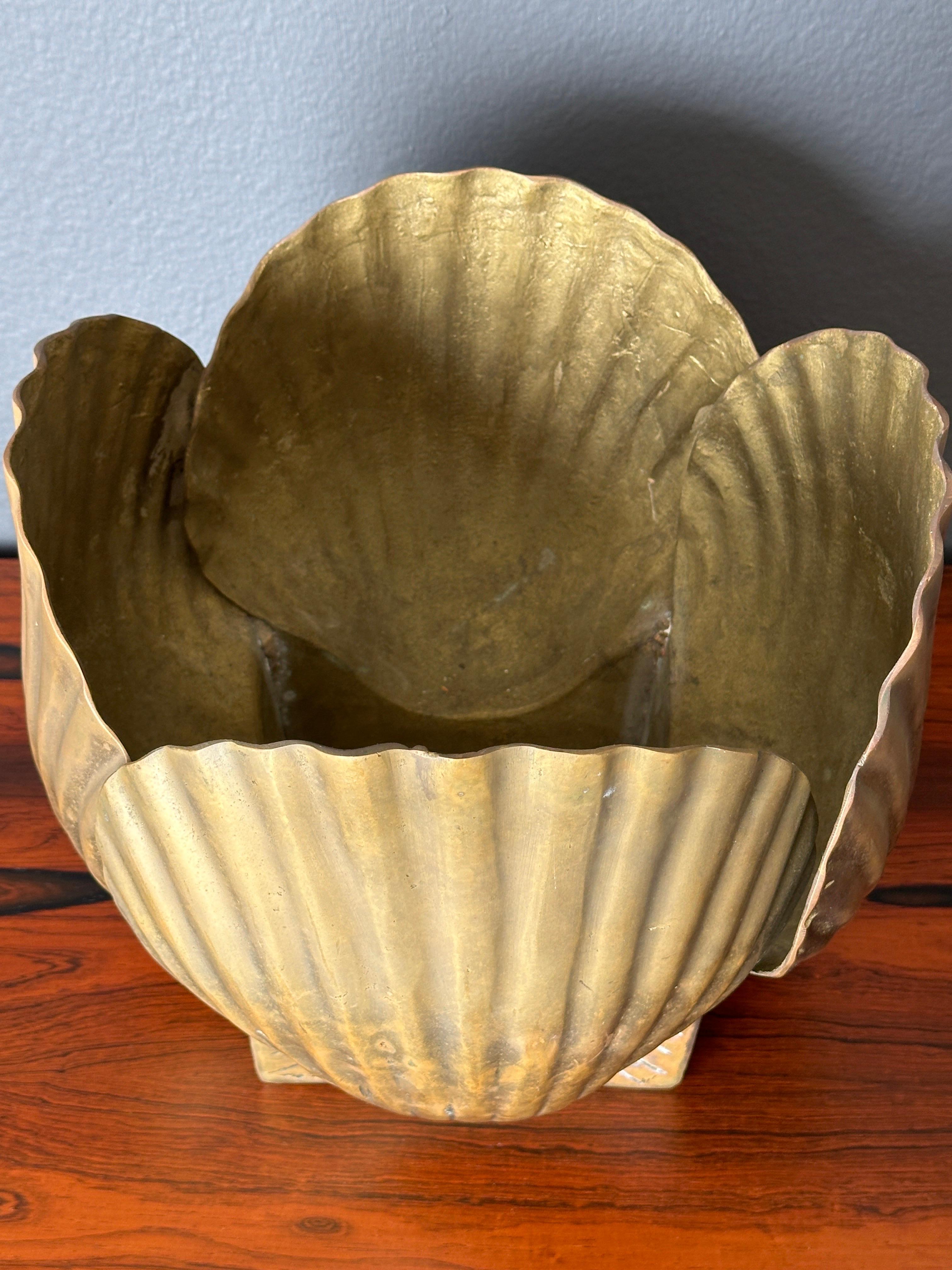 Large Brass Sea Shell Planter 7