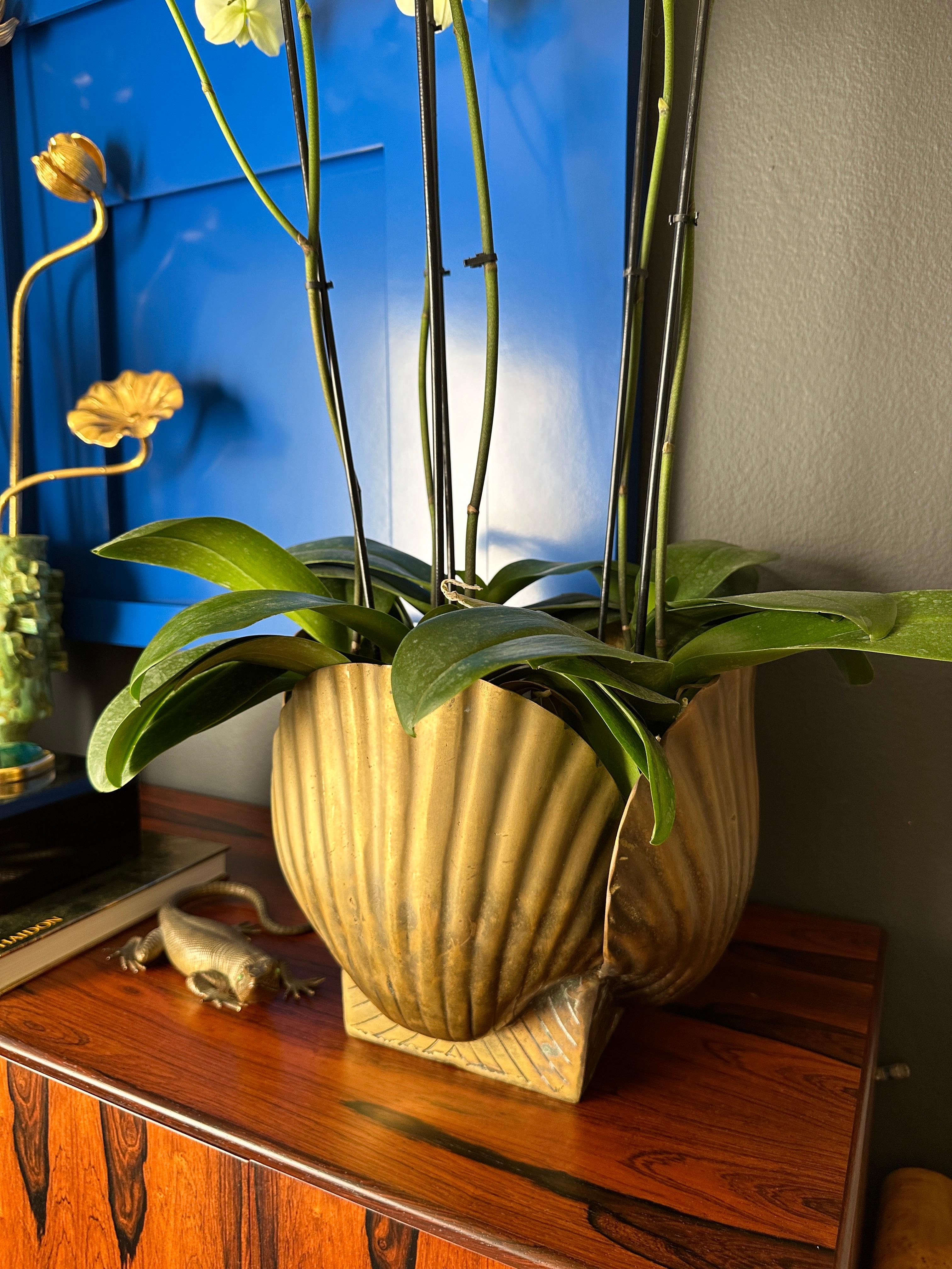 Hollywood Regency Large Brass Sea Shell Planter
