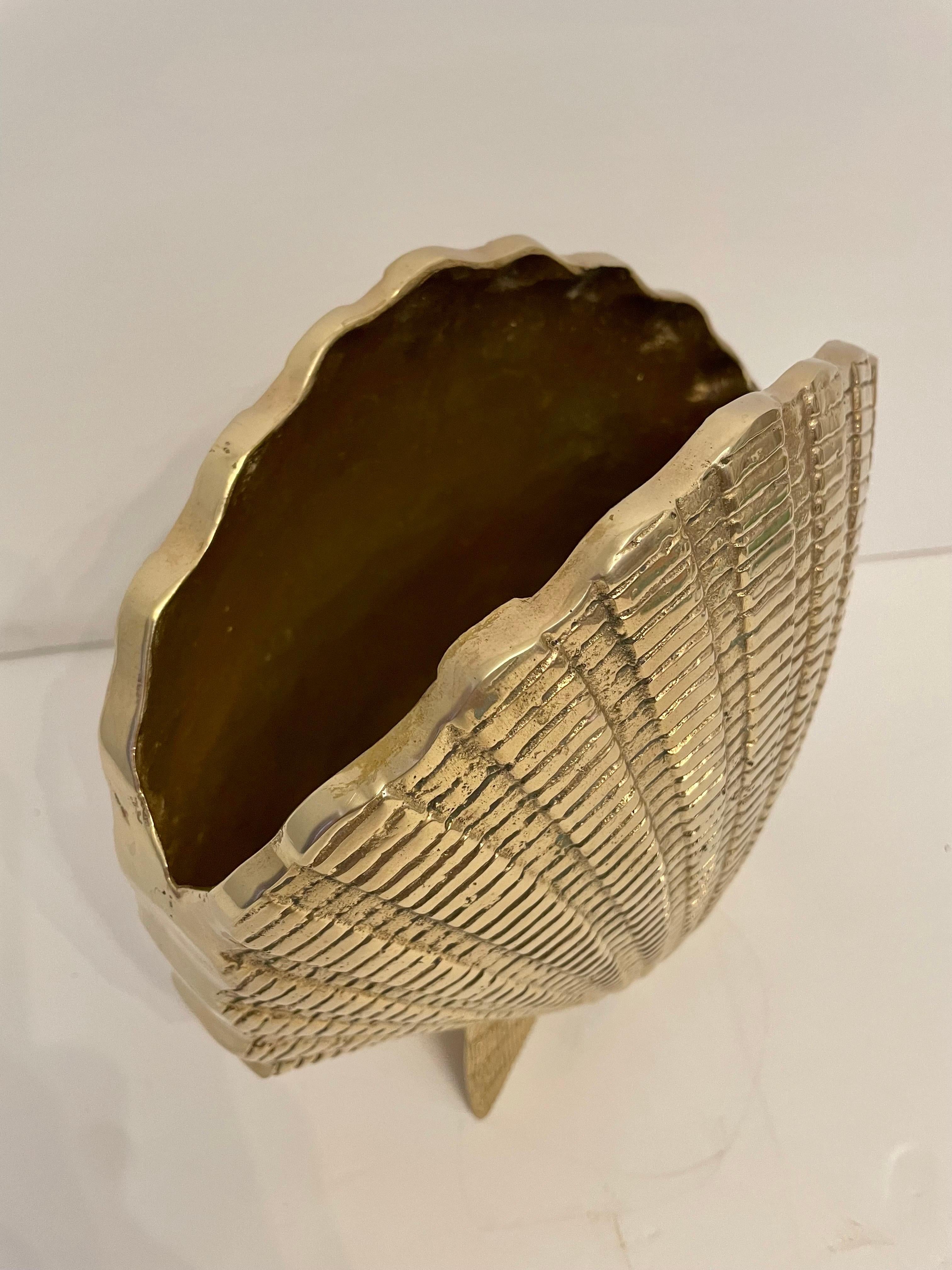Large Brass Seashell Planter or Vase For Sale 3