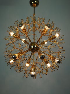 Large Brass Sputnik Chandelier Attributed to Sciolari, circa 1960s