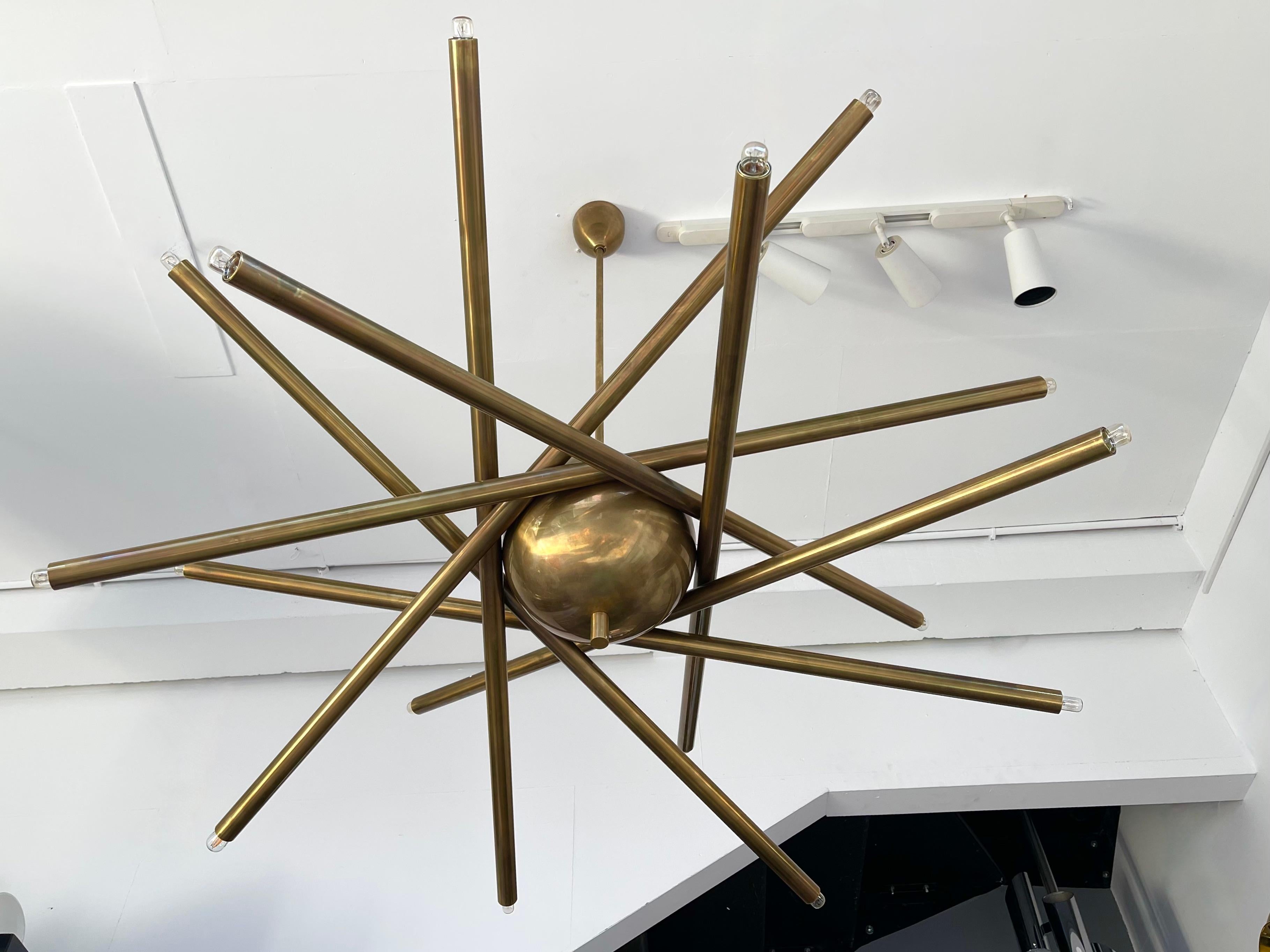 Large Brass Sputnik Fireworks Chandelier, Italy. For Sale 3