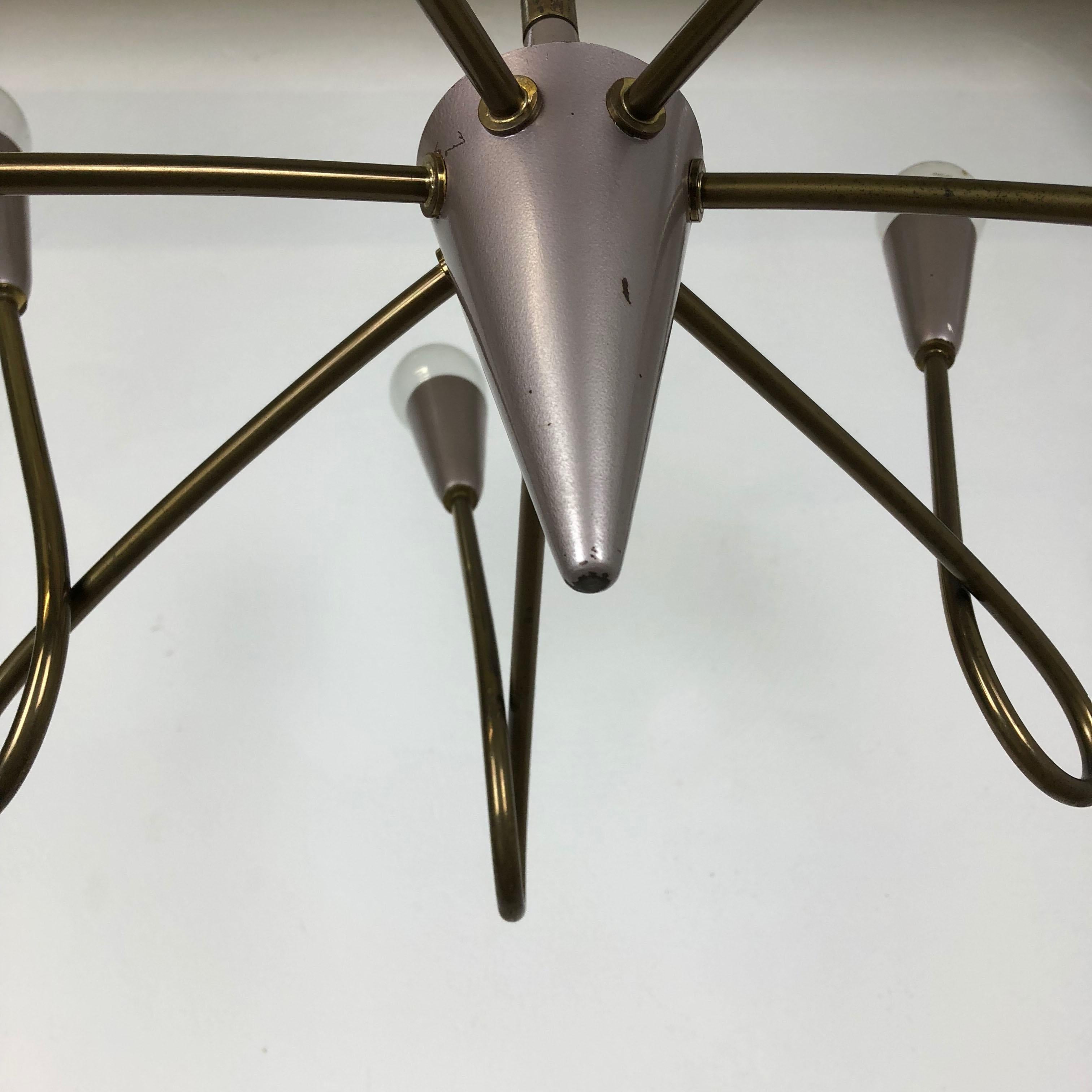Großer Messing Stilnovo Stil hängende Kronleuchter Leuchte Sconces:: Italien 1950er Jahre im Angebot 3