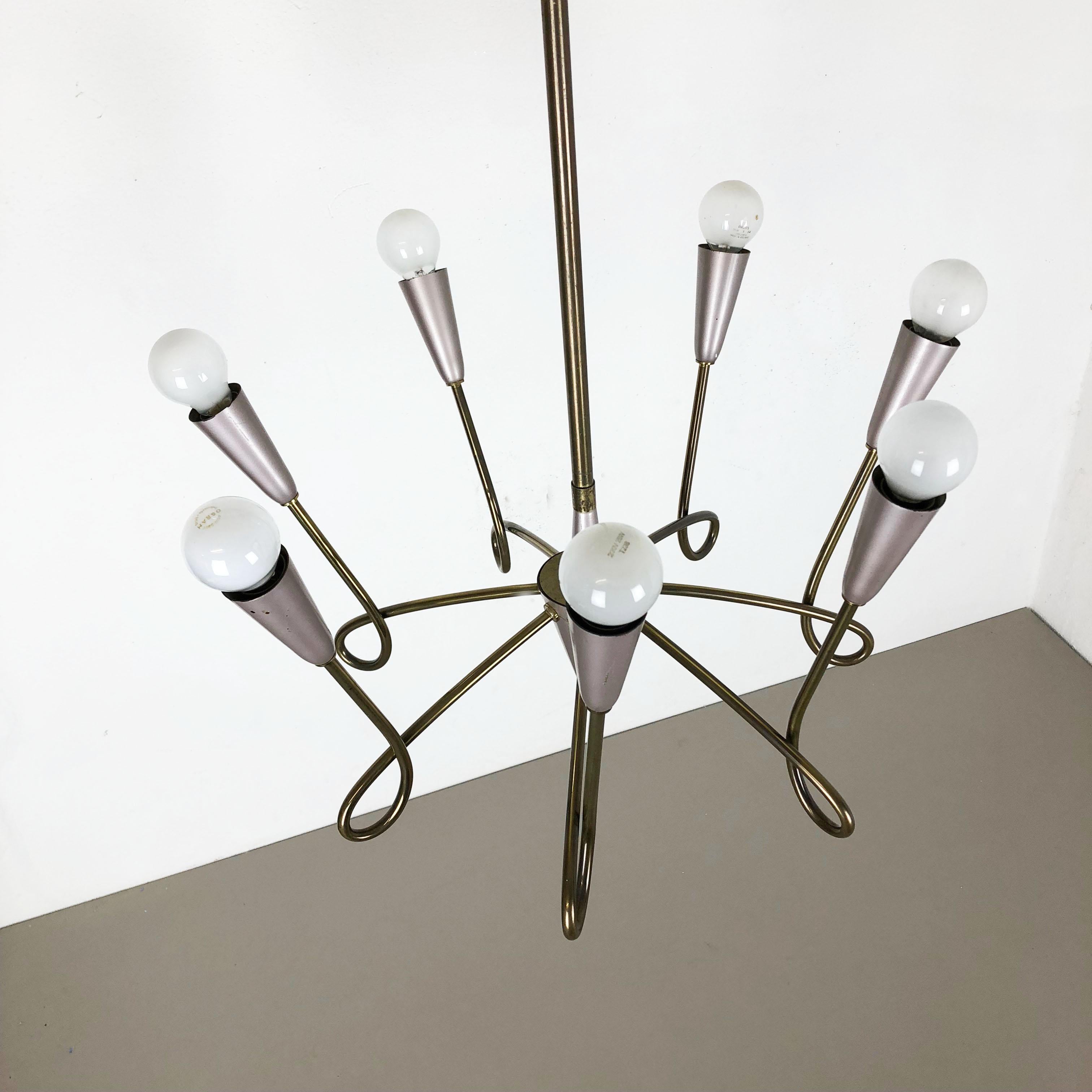 Großer Messing Stilnovo Stil hängende Kronleuchter Leuchte Sconces:: Italien 1950er Jahre im Angebot 6