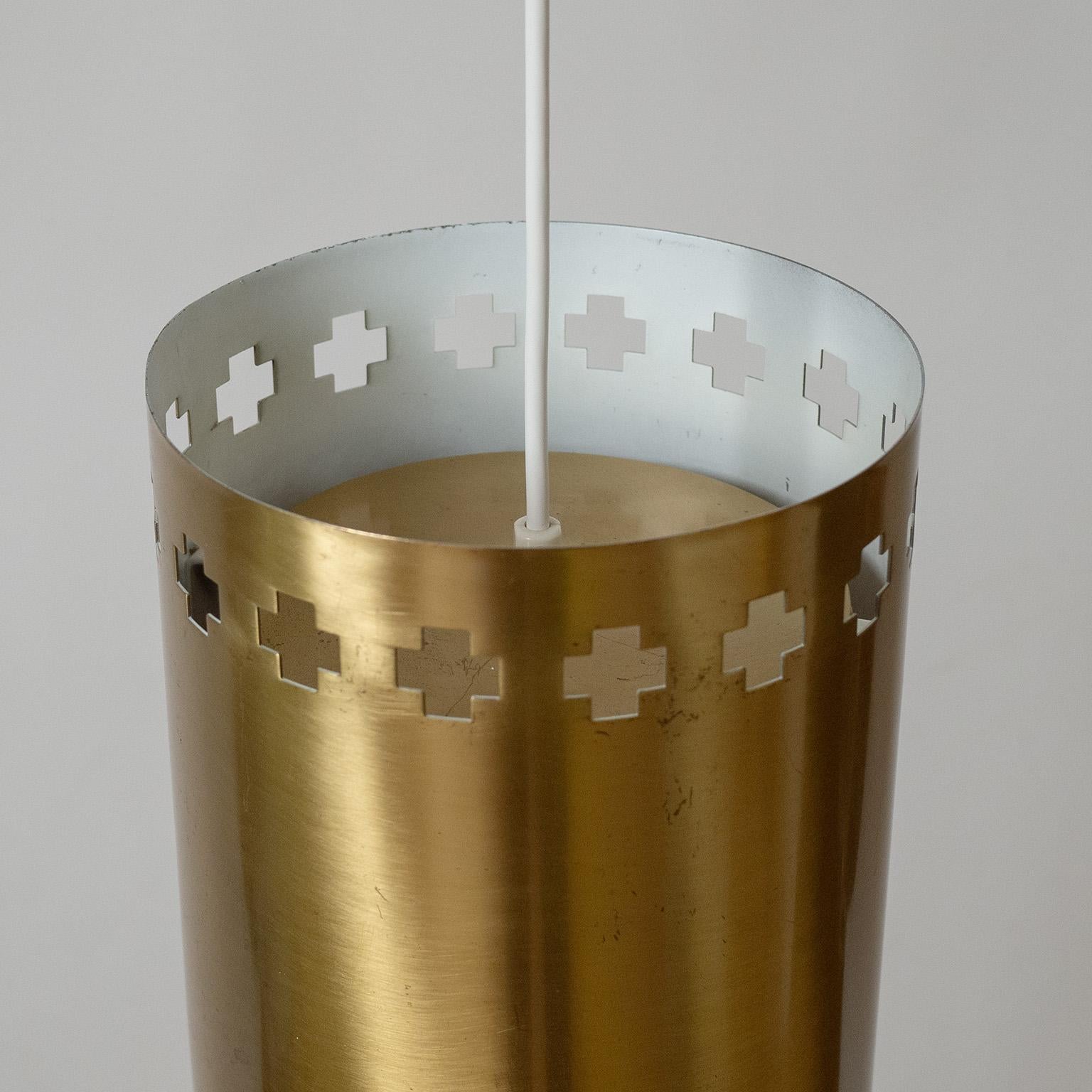 Grande lampada a sospensione in ottone di Boréns, 1960 In condizioni buone in vendita a Vienna, AT