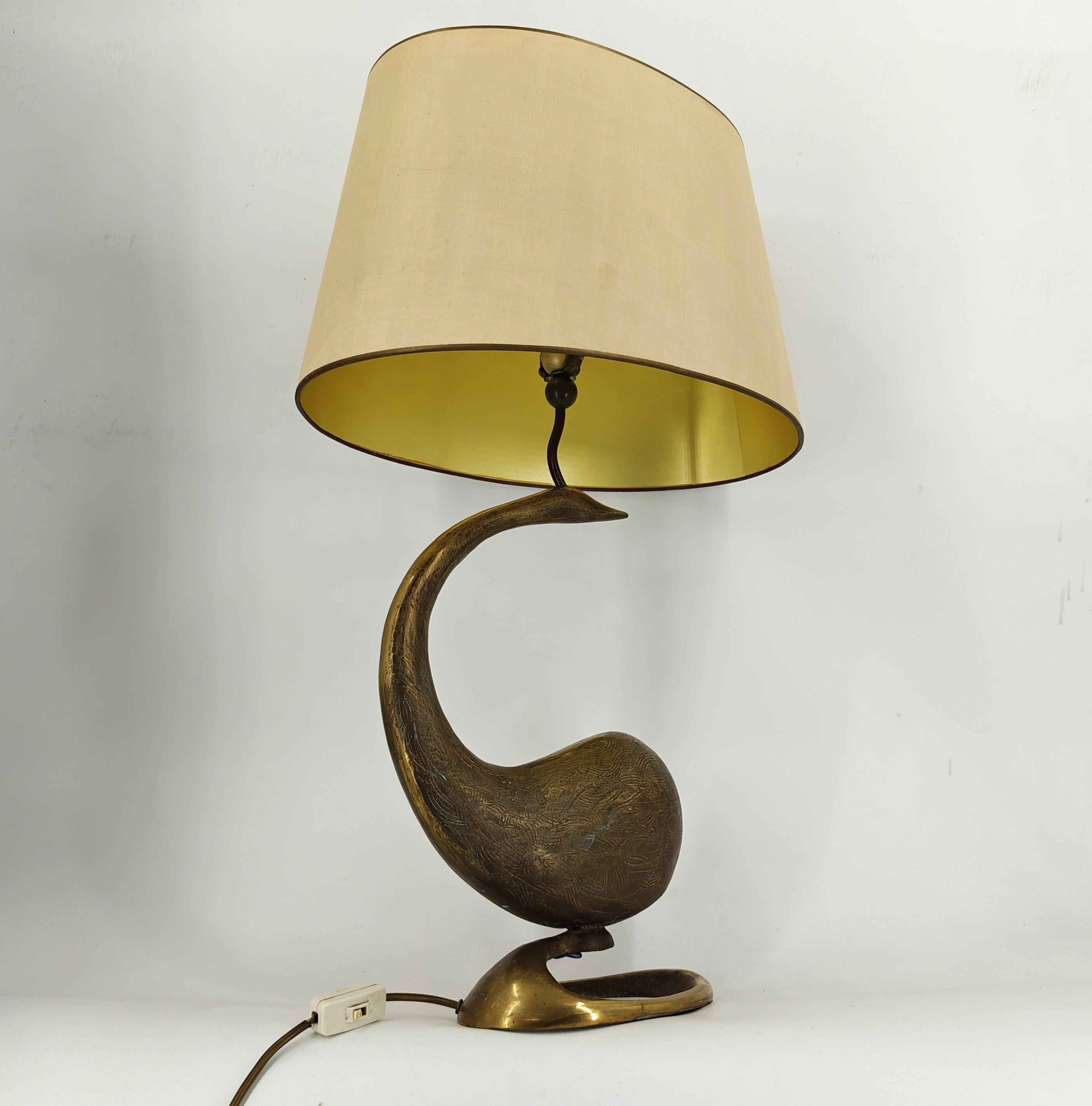 Large brass swan table lamp, 1960s For Sale 1