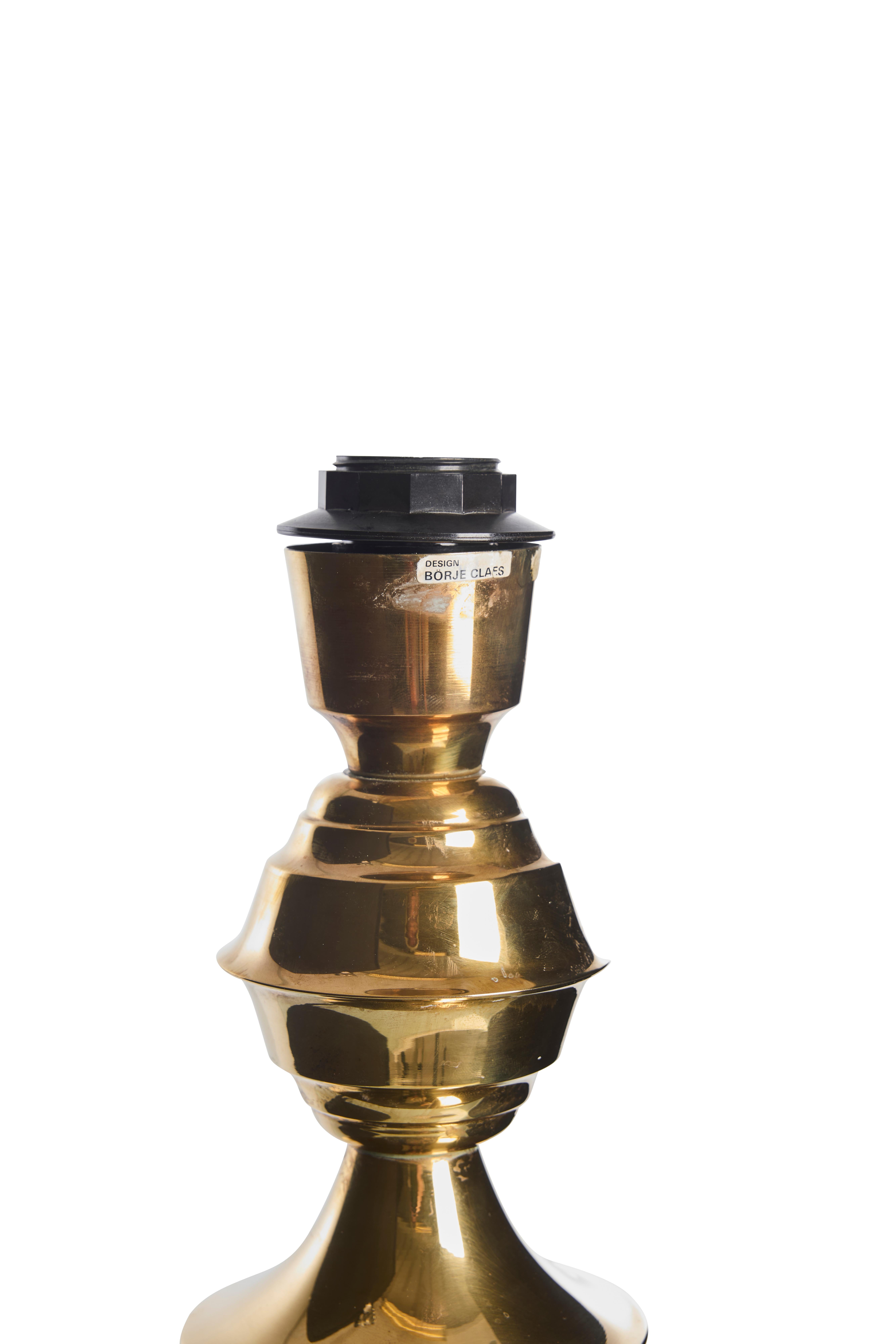 Swedish Large brass Table Lamp by Börje Claes, for Elit AB, 1960 For Sale