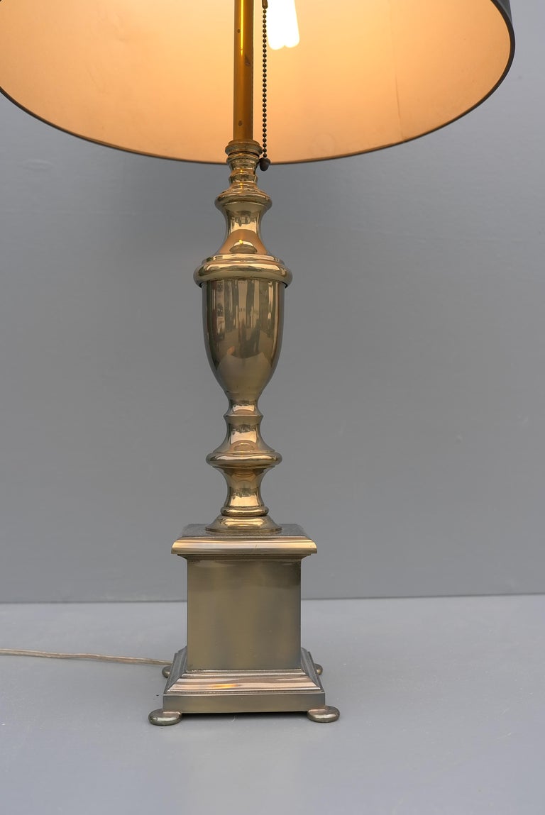 Mid-Century Modern Large Brass Table Lamp in Solid Brass by Maison Charles, France, 1960's For Sale