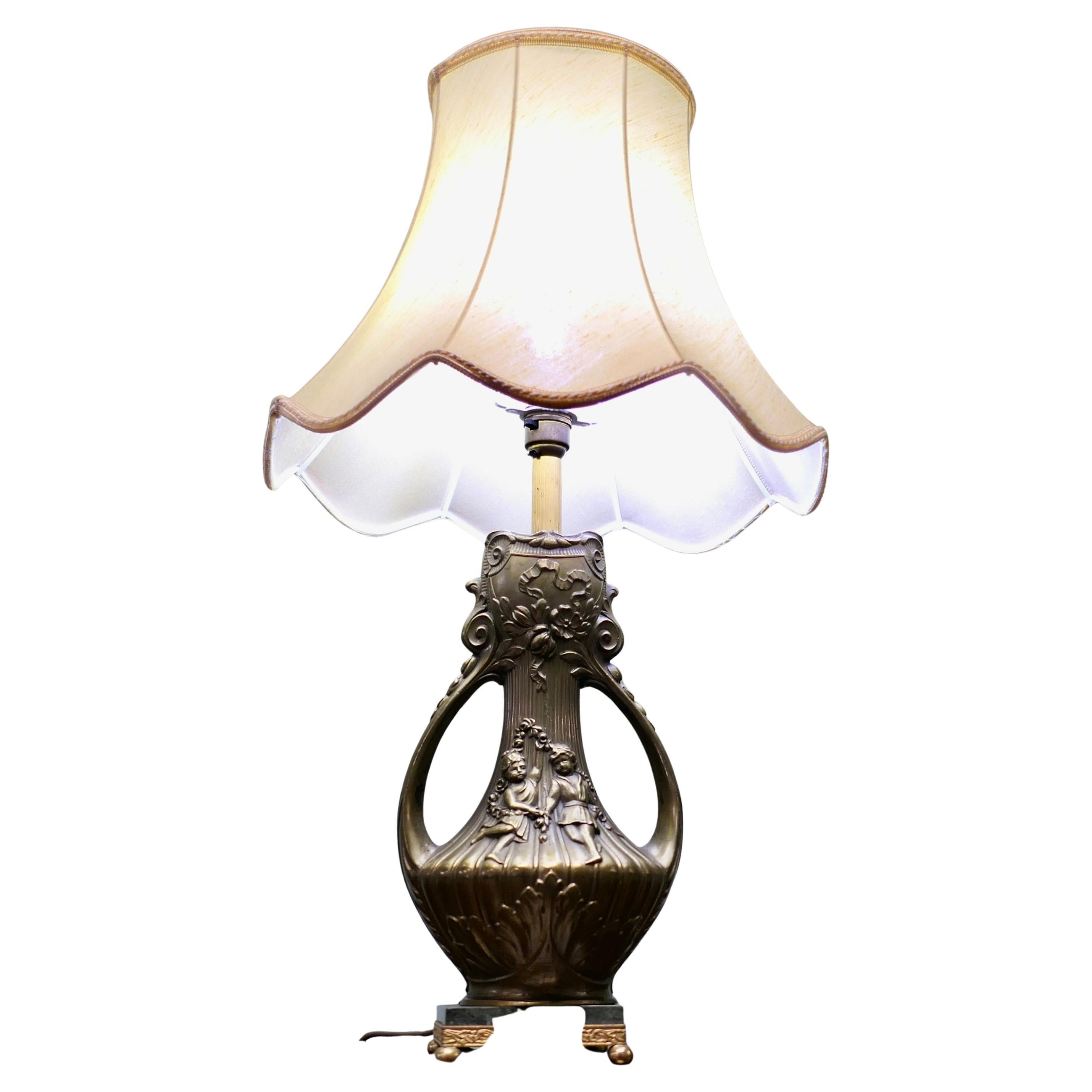 Large Brass Table Lamp This is a very attractive and large lamp