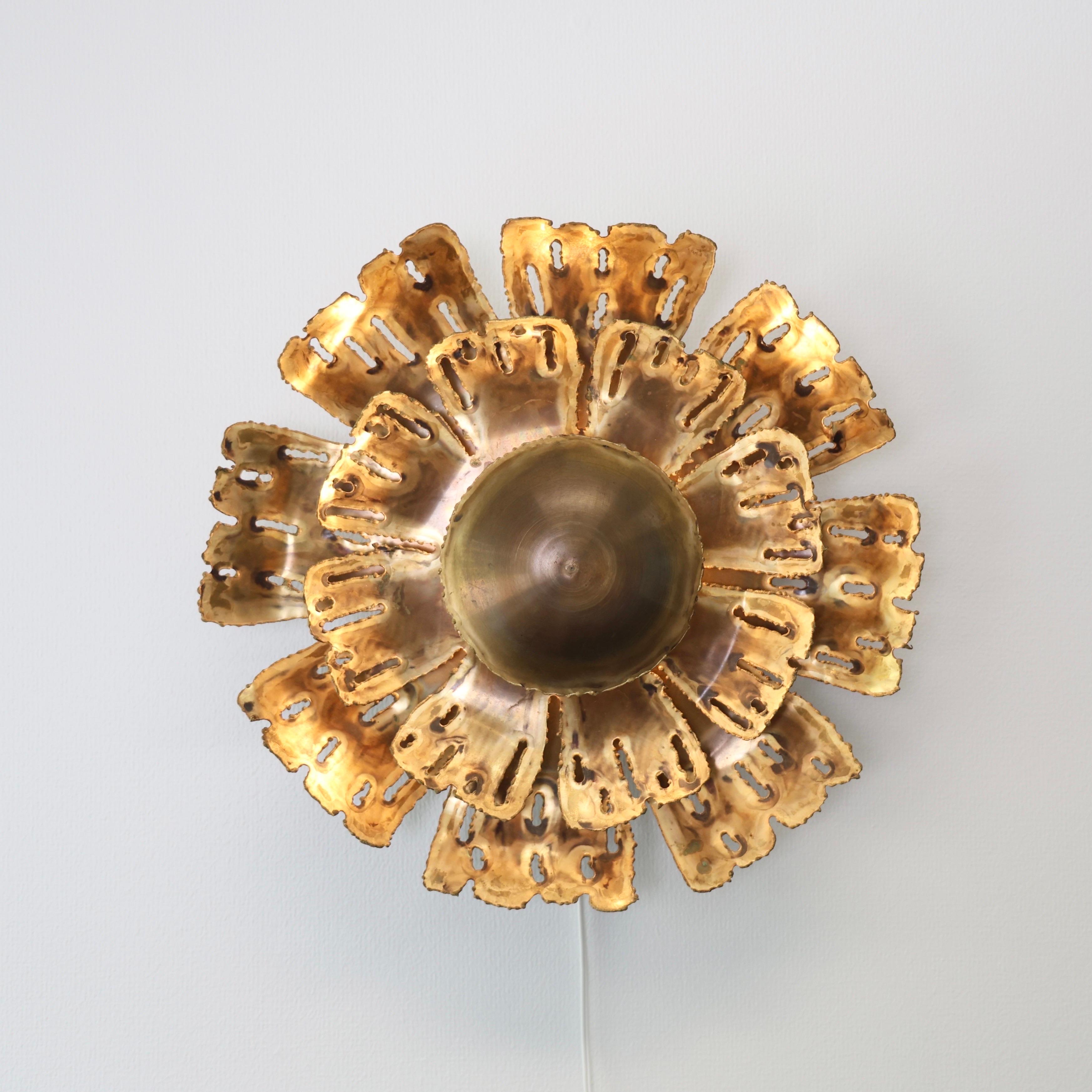 Large Brass Wall Lamp by Svend Aage Holm Sorensen, 1960s, Denmark For Sale 4