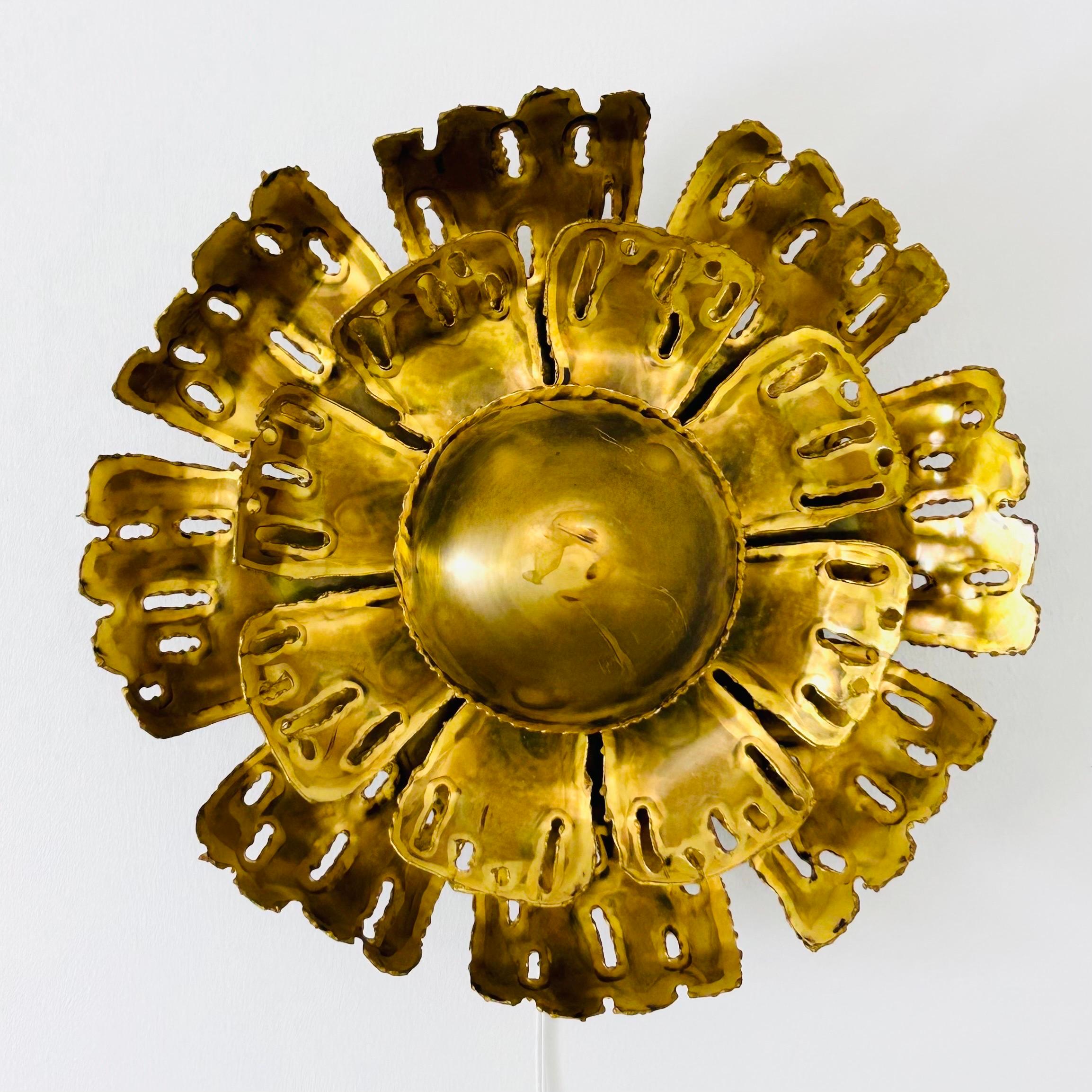 Mid-20th Century Large Brass Wall Lamp by Svend Aage Holm Sorensen, 1960s, Denmark For Sale