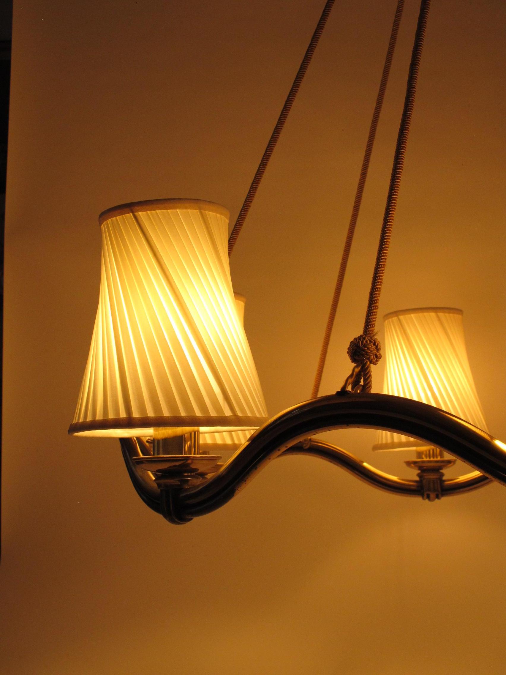 Grand Chandilier Wave conçu par  Hugo Gorge, des années 1950, Autriche en vente 10