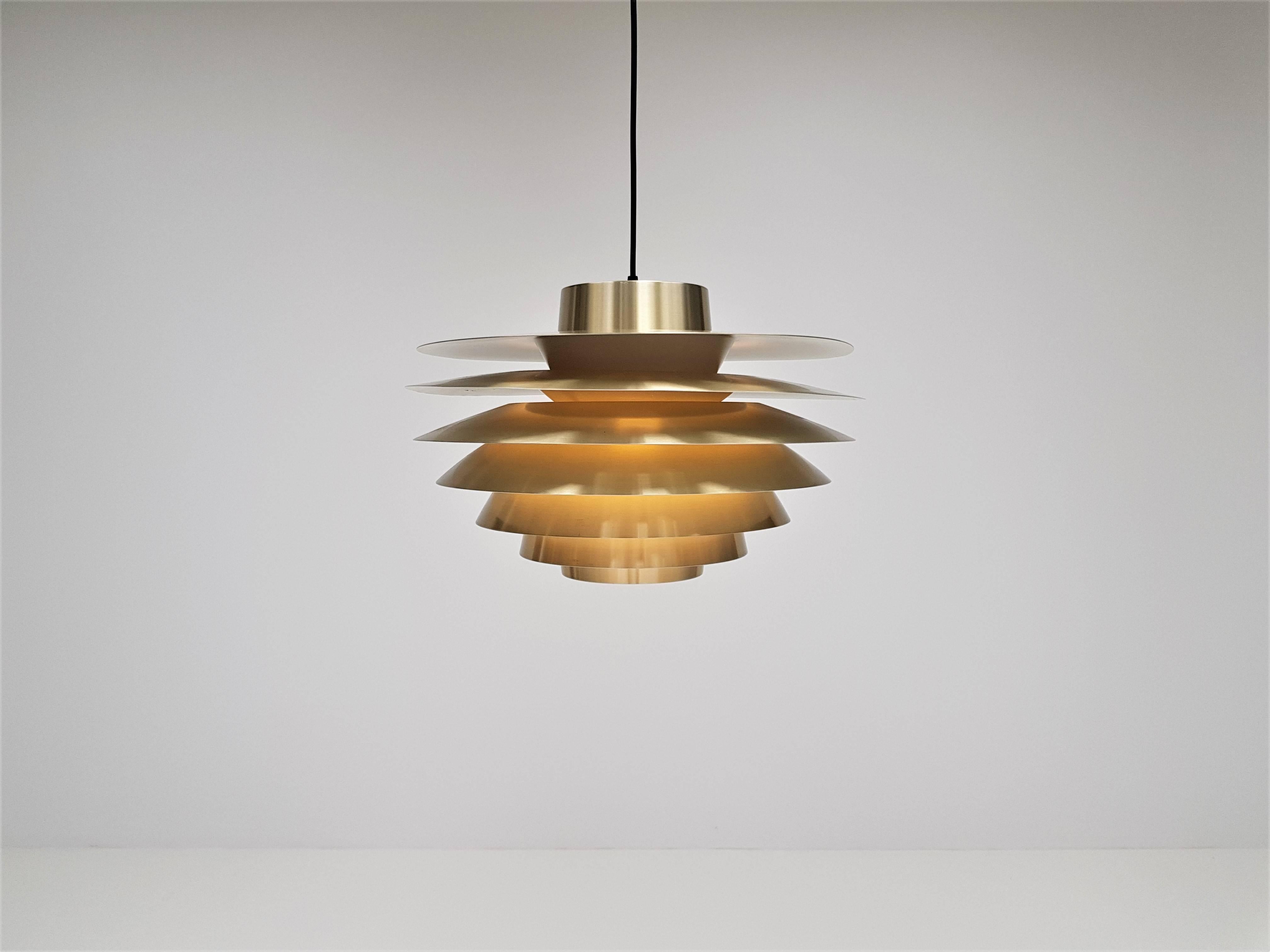 Scandinavian Modern Large Brassed Svend Middelboe Verona Pendant Light Produced by Nordisk Solar