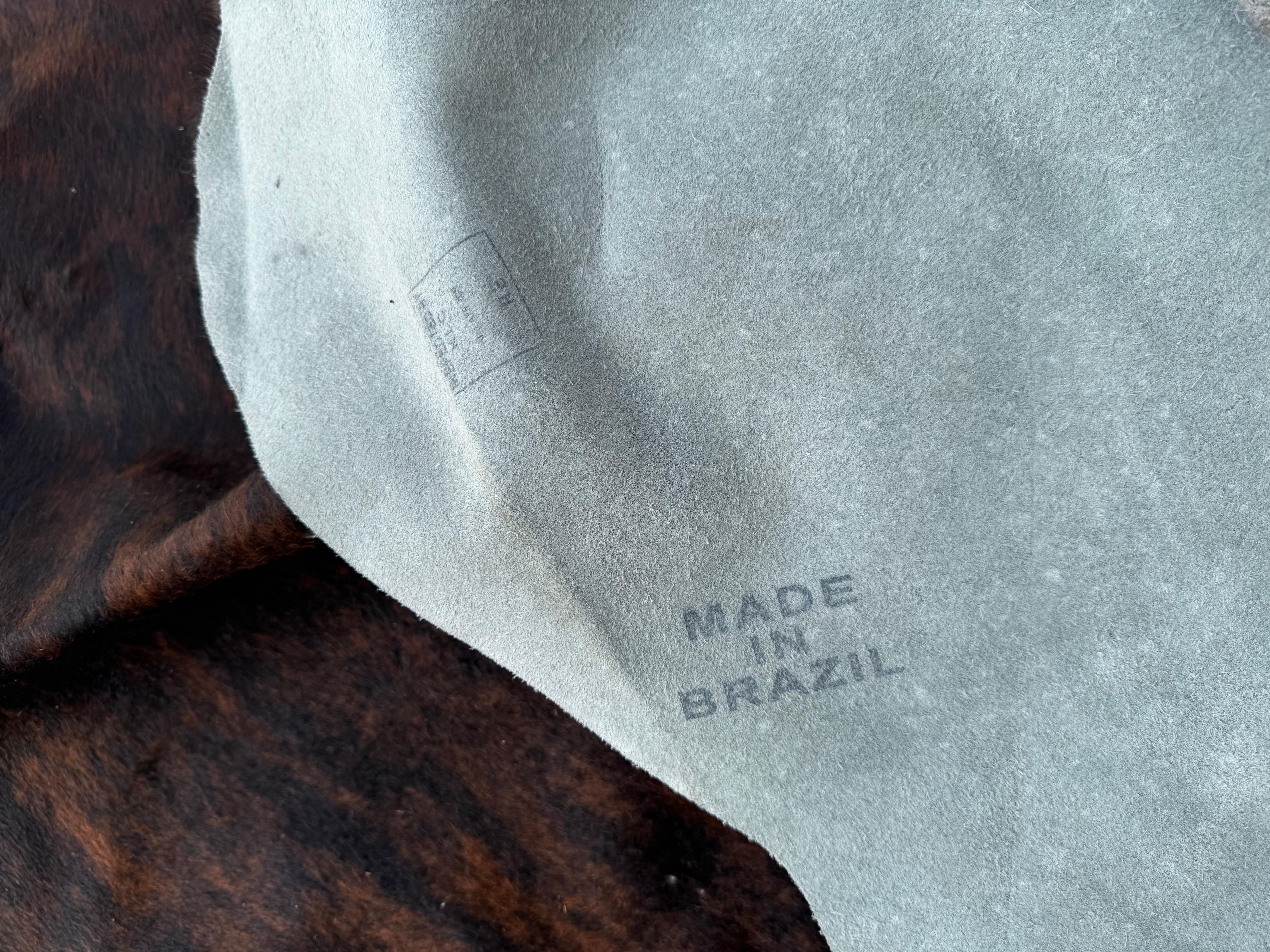 Großes brasilianisches Kuhfell/Teppich (20. Jahrhundert)